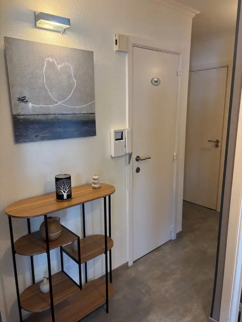 Lichtrijk knus appartement met 1 slaapkamer, niet gemeubeld foto 7