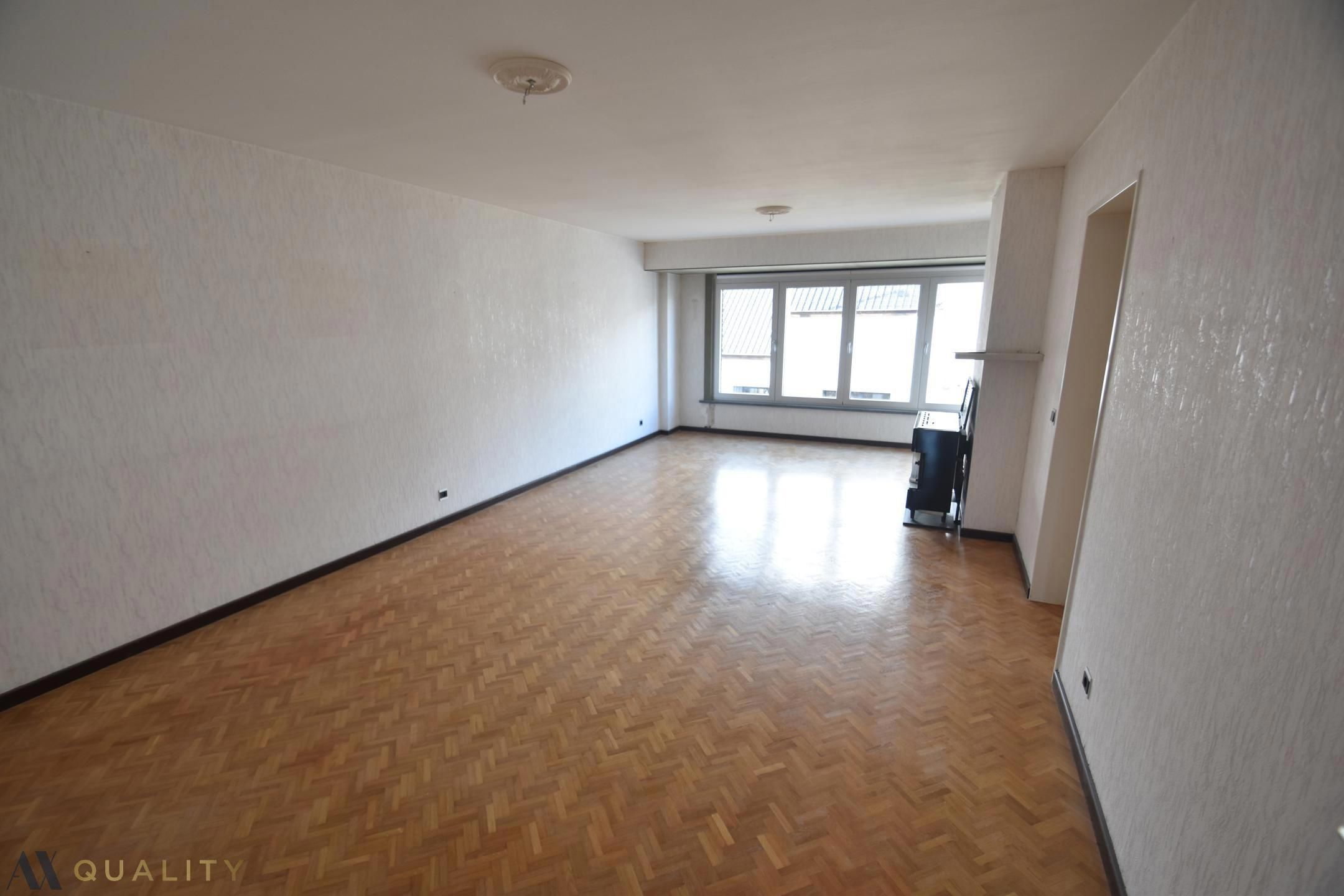 Centraal gelegen 2 slpk-appt (85 m²) met terras! Mogl. tot huren van een garage foto 5