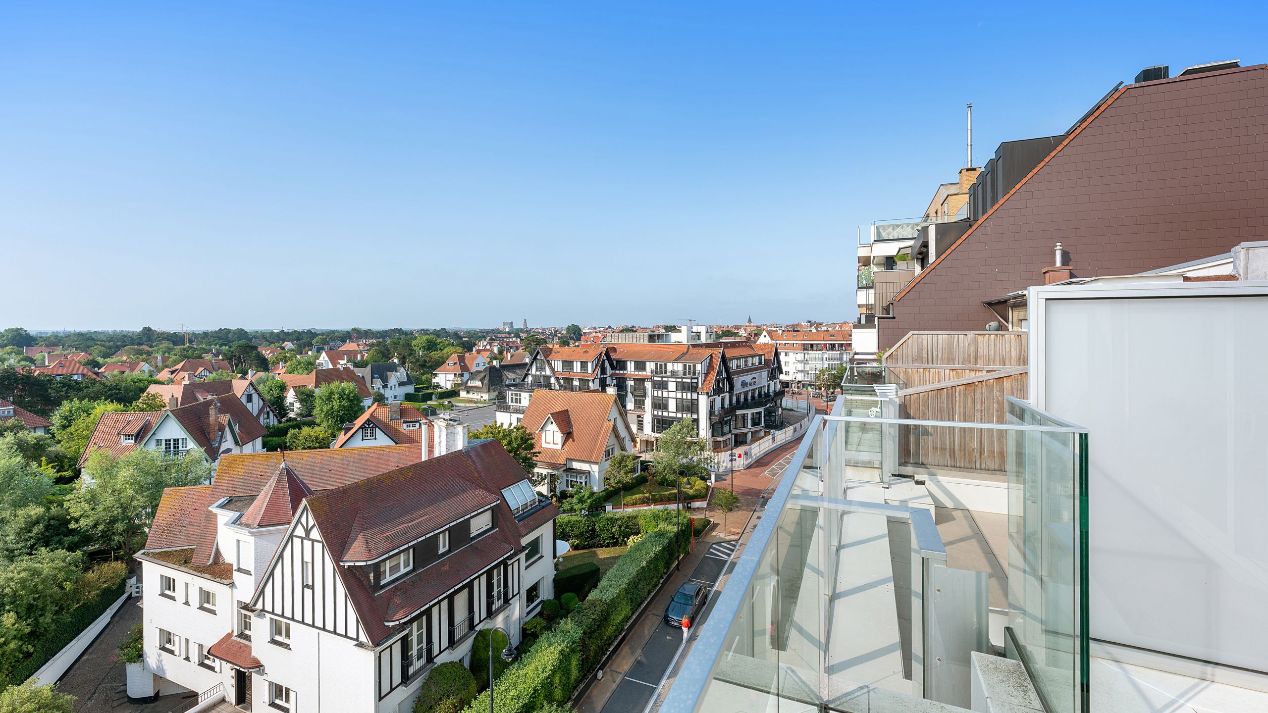 Ruim appartement 3 slpk met zonnig terras te Zoute[Kustlaan] foto 10
