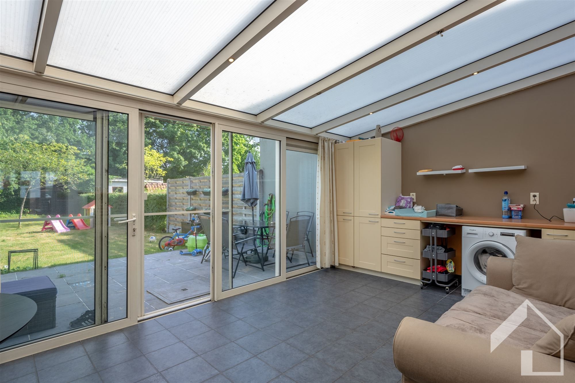 RUIME WONING MET 4 SLAAPKAMERS foto 4