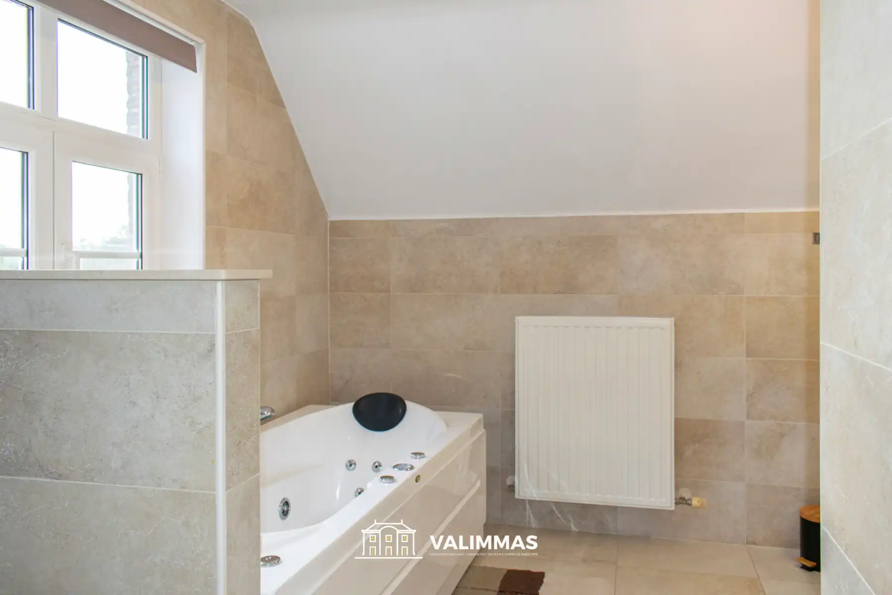 Direct instapklare, energiezuinige villa met garage en tuin  foto 16