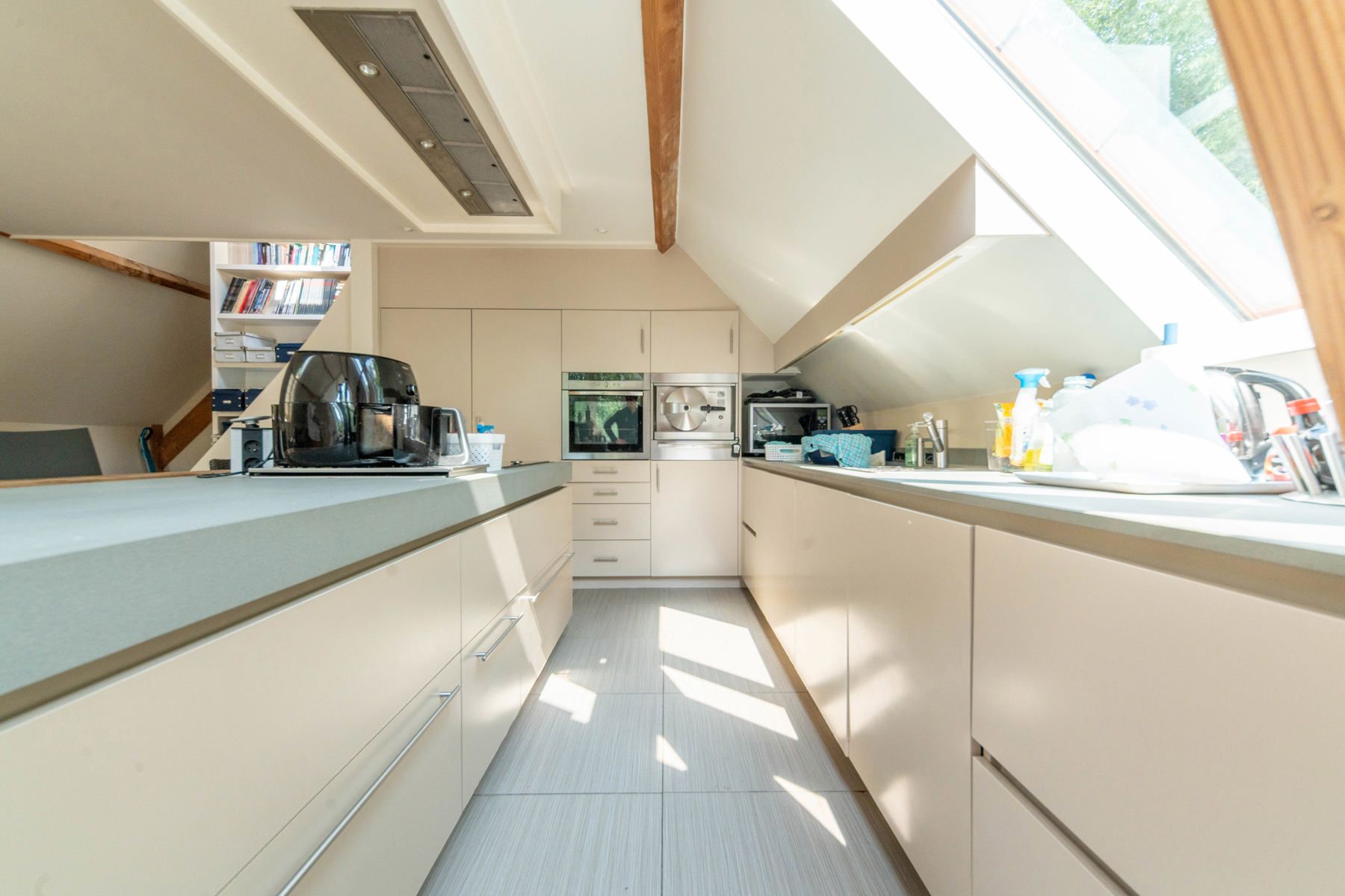 Prachtige penthouse midden in het groen. foto 9