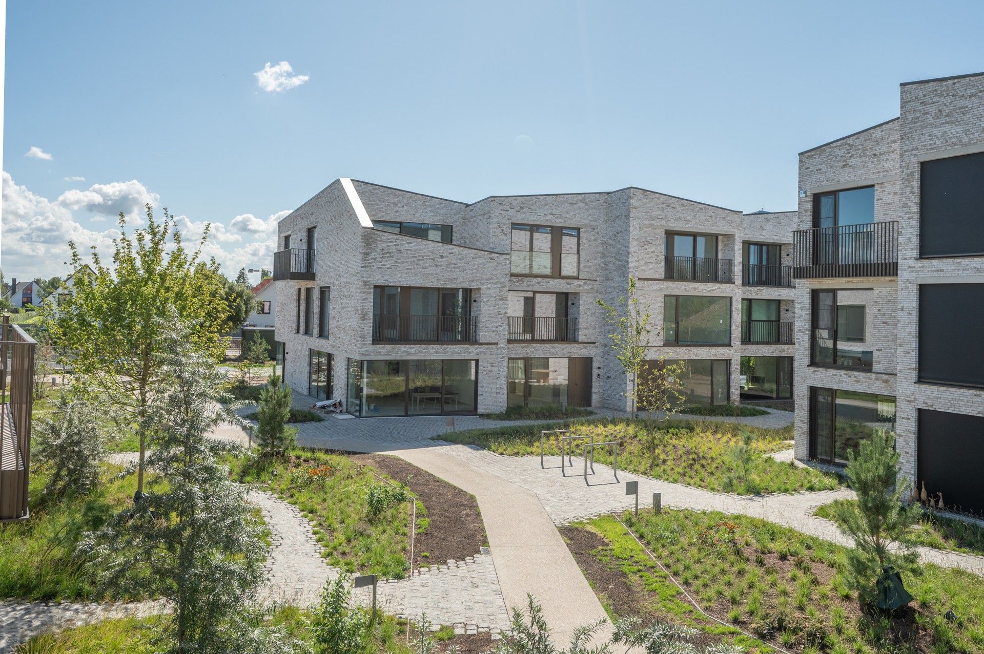 Architecturale nieuwbouwwoning met BEN-label en unieke leefruimte foto 16