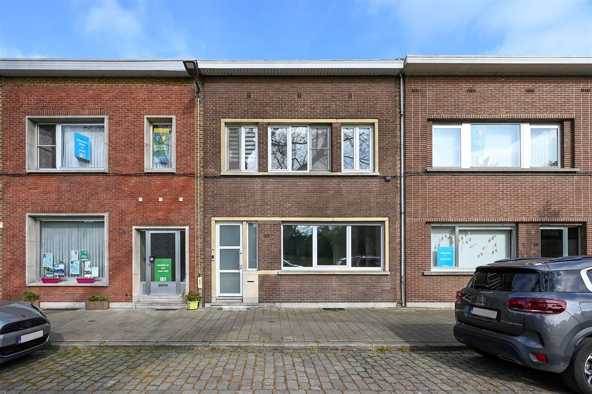 Toffe woning met leuke tuin aan het Valaarpark foto {{pictureIndex}}