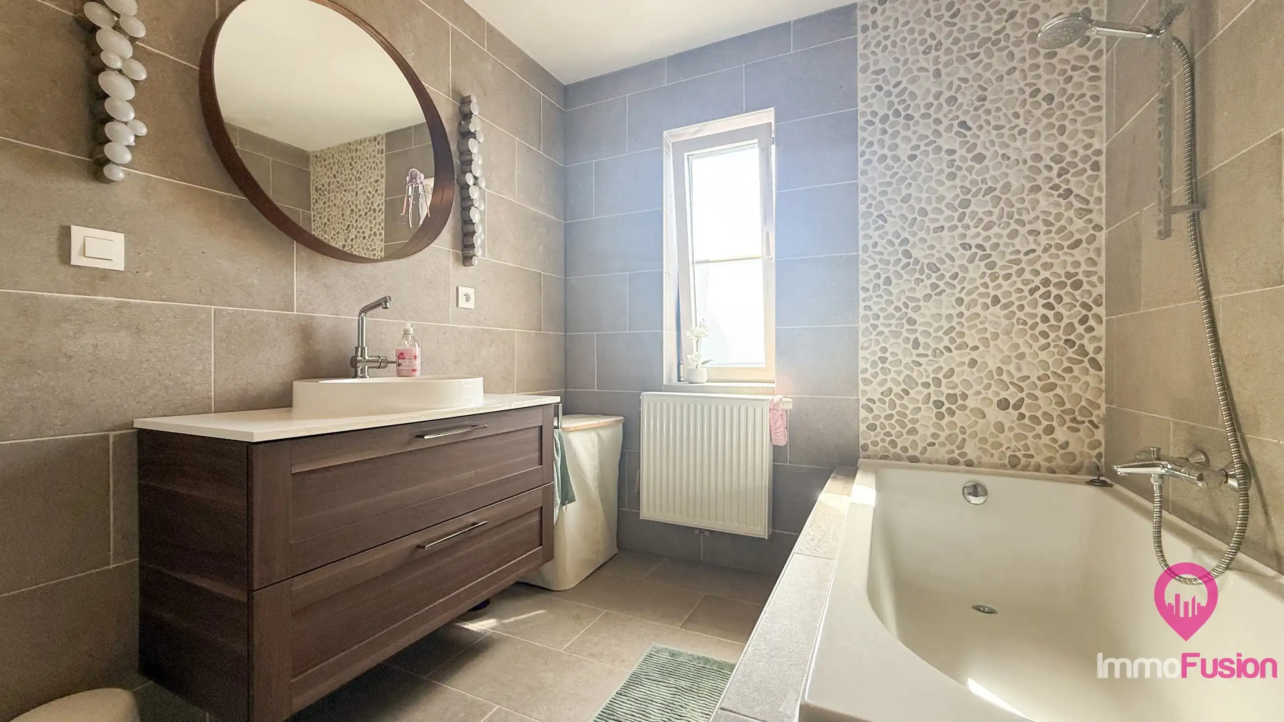 Recente instapklare BEN-woning met 4 slpks en mooie tuin! foto 27