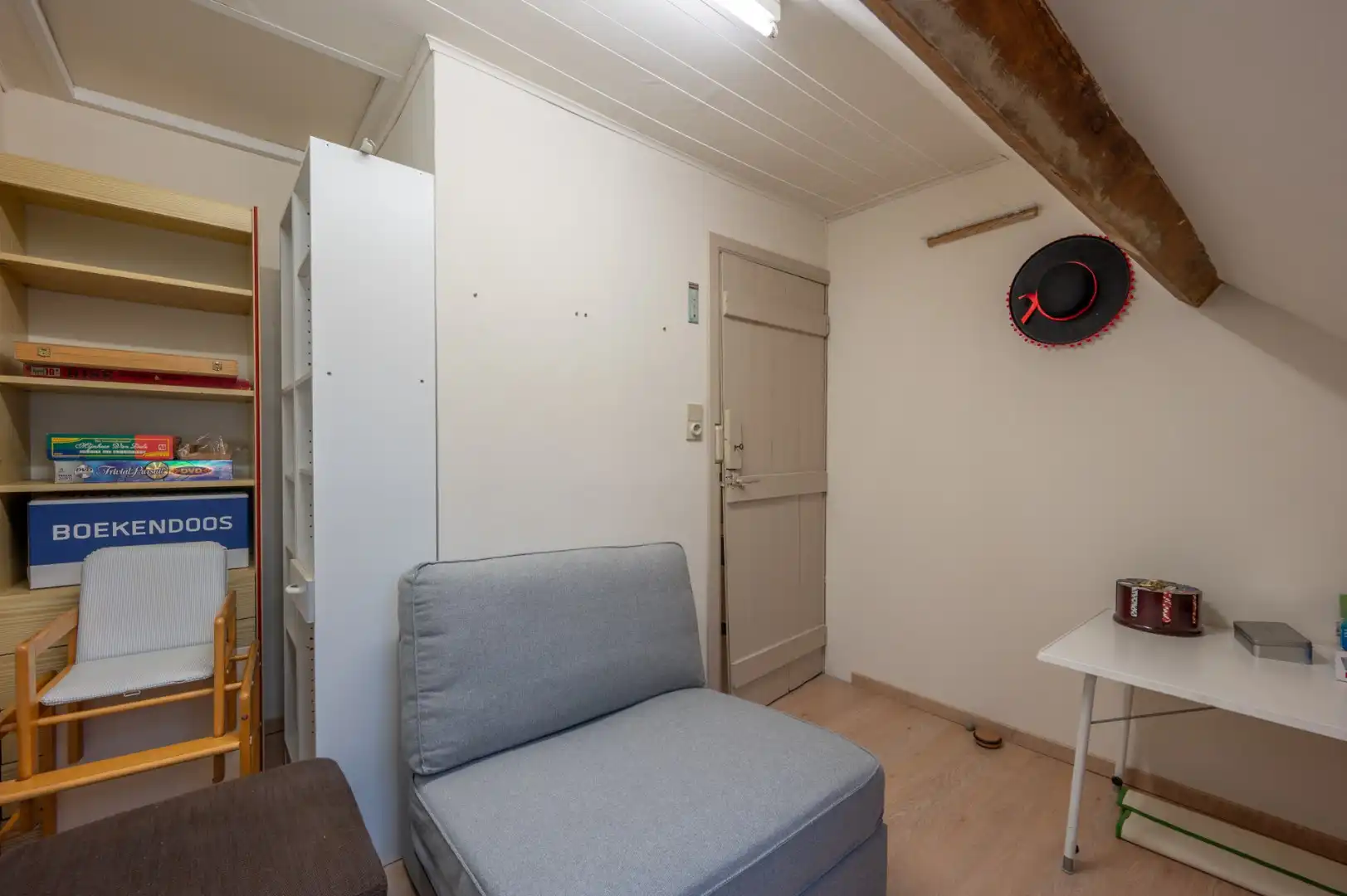 Instapklare woning in hartje Heist foto 15