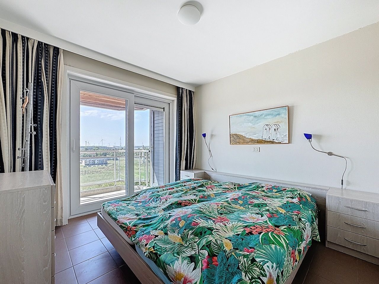 Buitengewoon ruim appartement met frontaal zeezicht en een woonkamer van maar liefst 8,12 m breed! foto 20