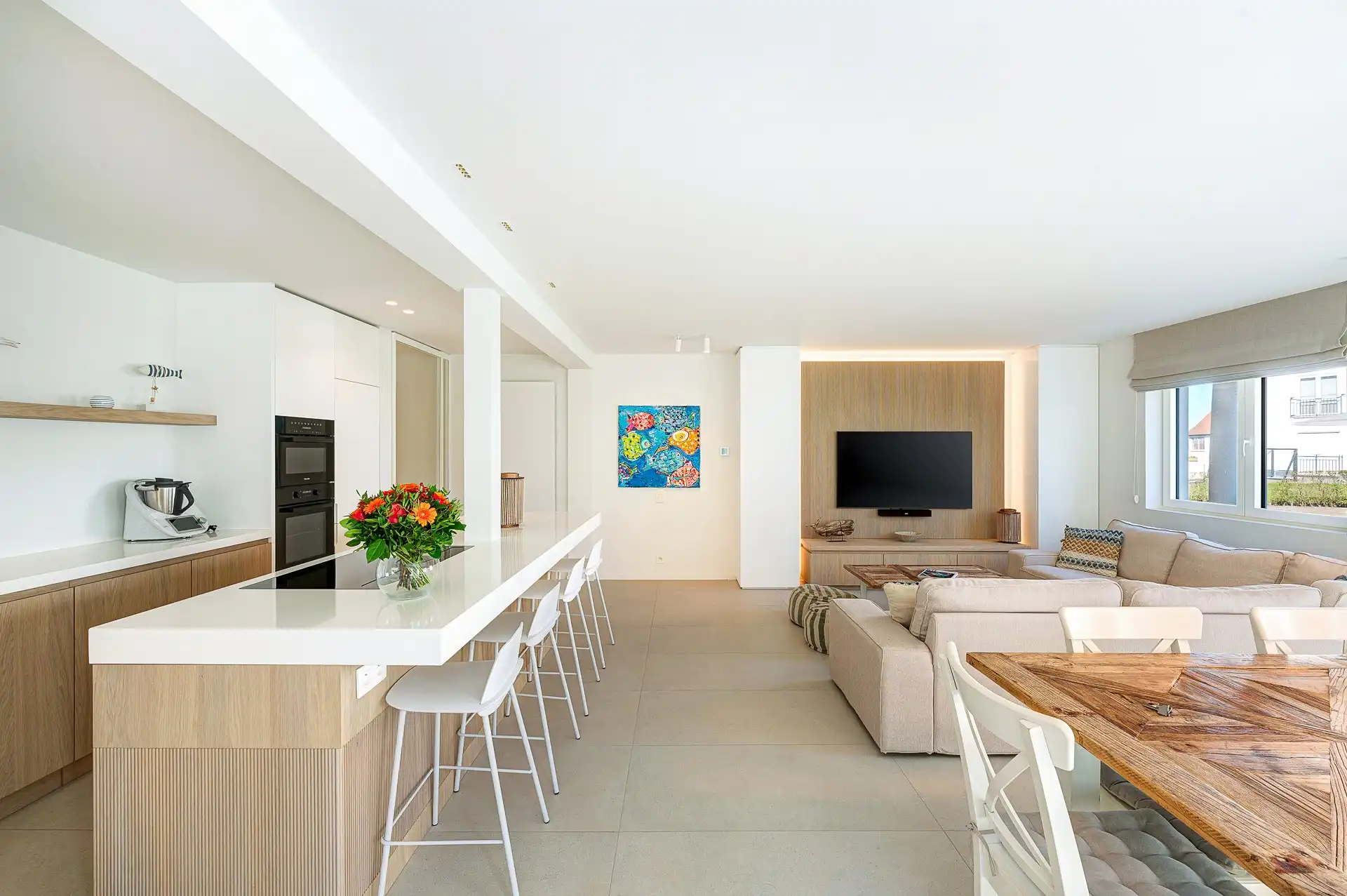 Exclusief gerenoveerd hoekappartement met 3 slaapkamers en riant zonneterras van 40 m² foto 13
