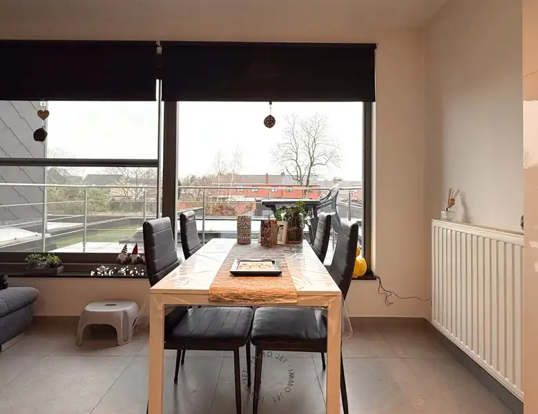 Triplexappartement op de eerste verdieping in Vrasene foto 4