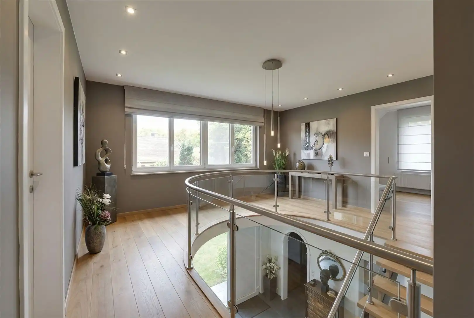 Karaktervolle villa met renovatiepotentieel - nabij centrum Maria-ter-Heide Brasschaat  foto 15