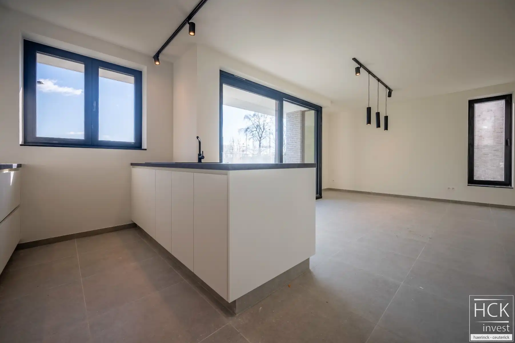 KRUISHOUTEM - Nieuwbouwappartement met high-end afwerking! foto 5