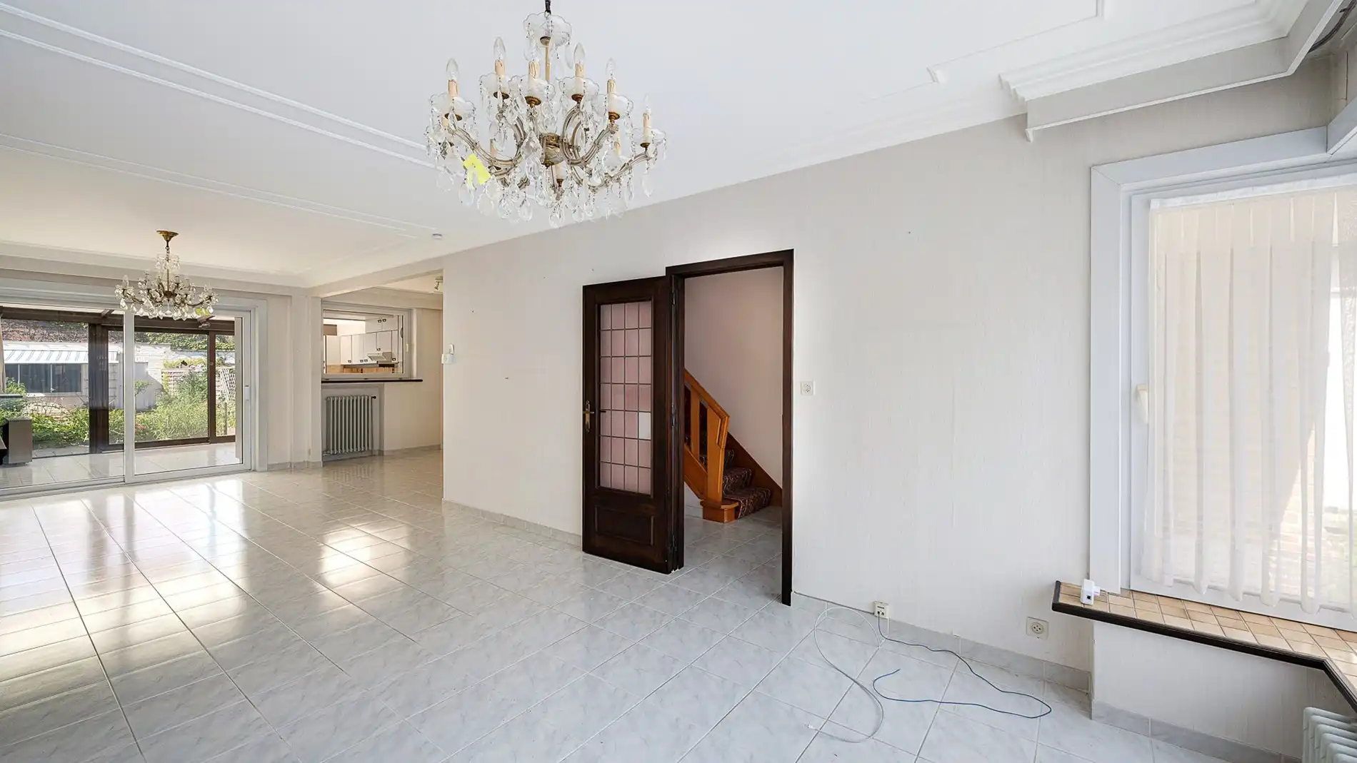 Huis met groot volume en garage te Knokke foto 8