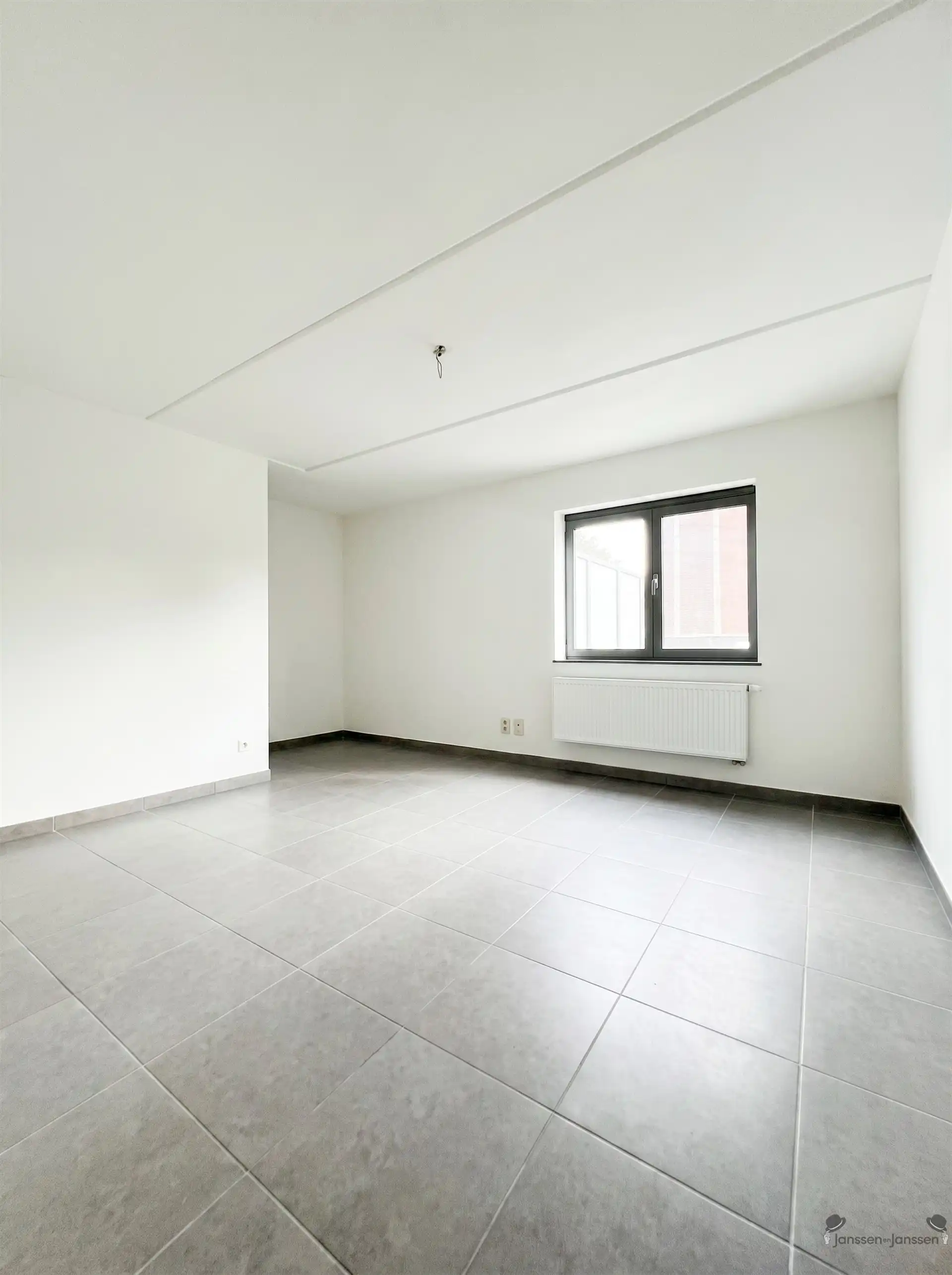 appartement met 2 slaapkamers & ruim terras foto 4