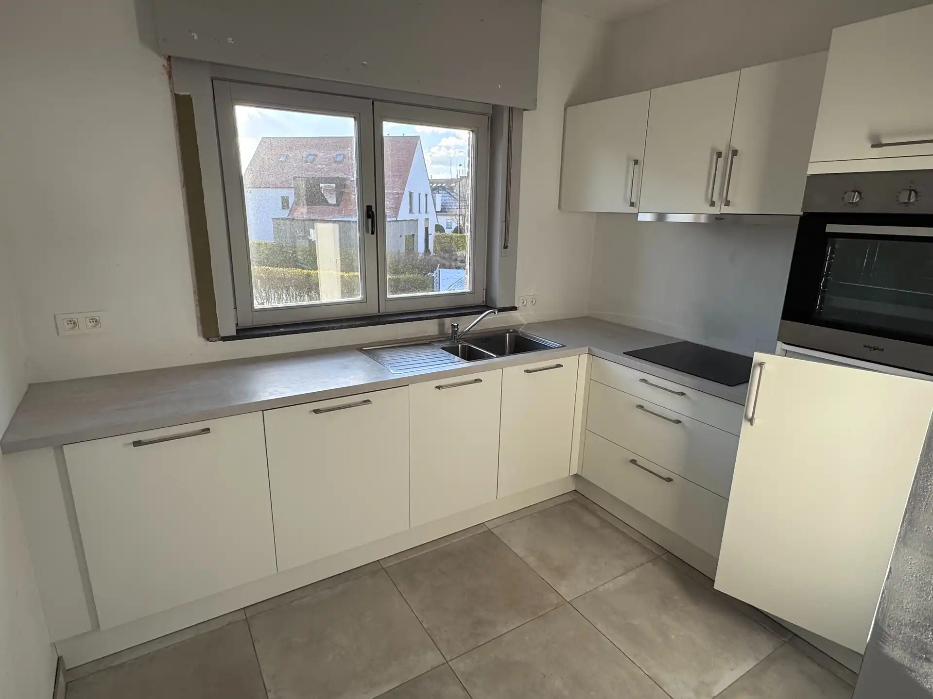 Duplexappartement in het hart van Wenduine, op wandelafstand van winkels, zee en openbaar vervoer. foto 5