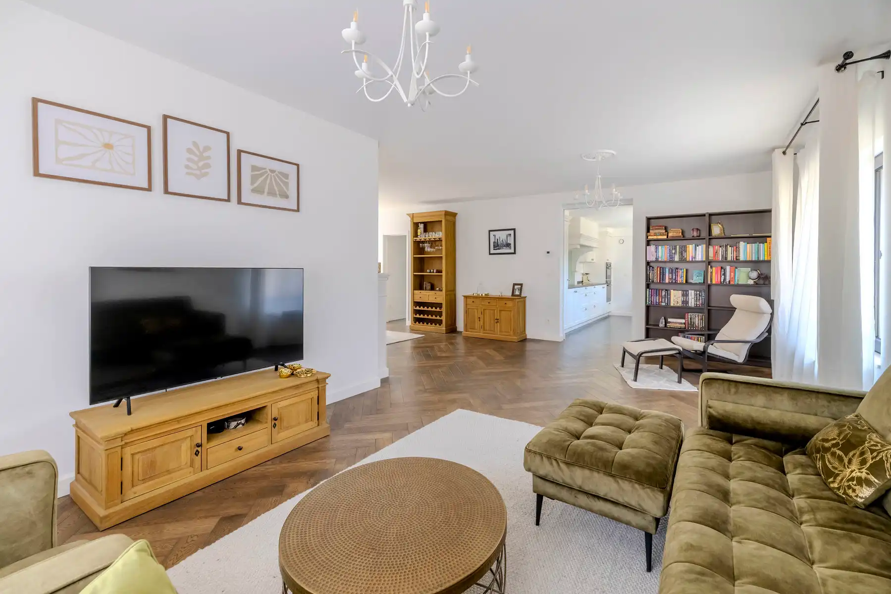Gerenoveerde, energiezuinige woning met 3/4 slpks op 445m² foto 6