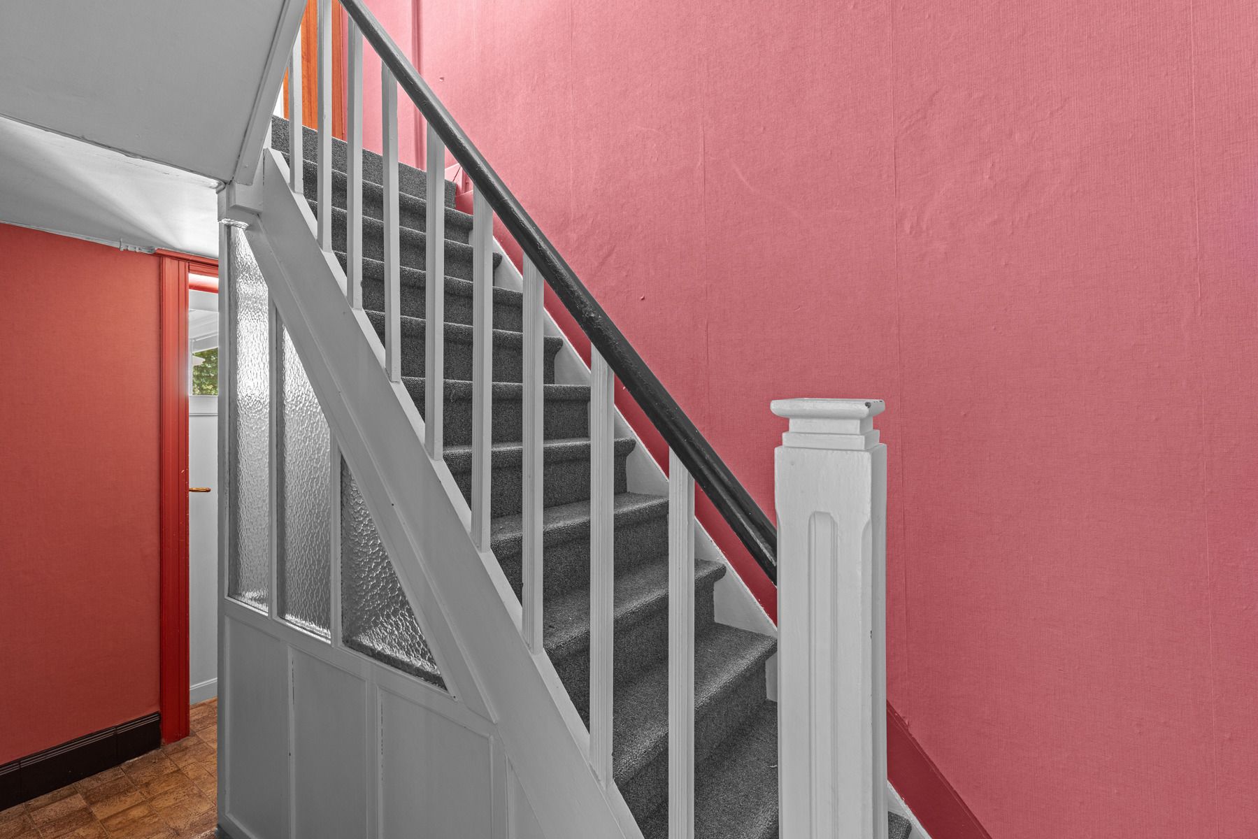Te renoveren woning met magazijn centrum Heusden foto 12
