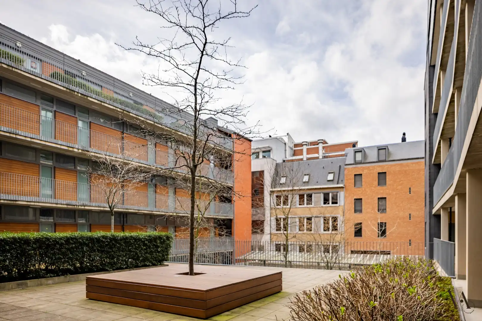 Rustig gelegen appartement met terras en binnentuin in hartje Leuven foto 14