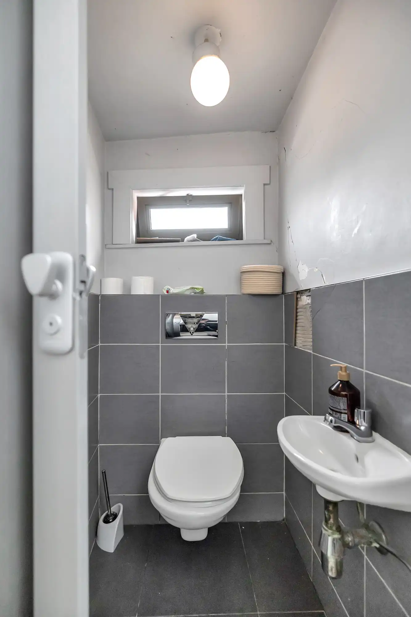 Opbrengsteigendom: Handelsruimte met 3 slpk app in centrum foto 18