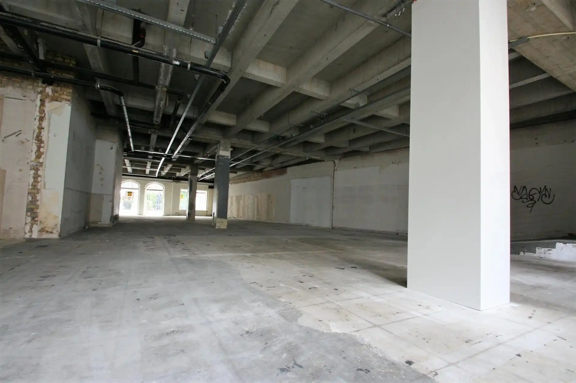 Winkelpand te huur Zilverpand 21 Brugge foto 6