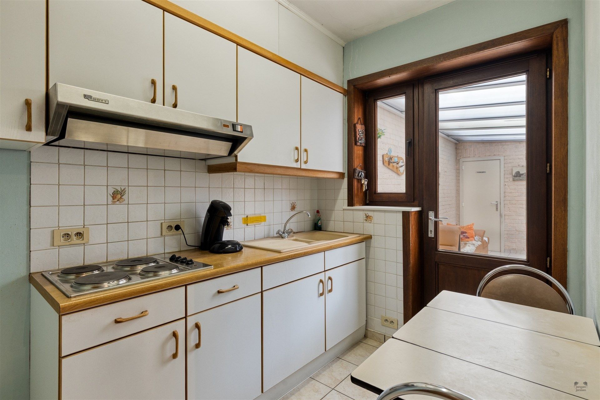 Op te frissen woning met 3 slaapkamers foto 10