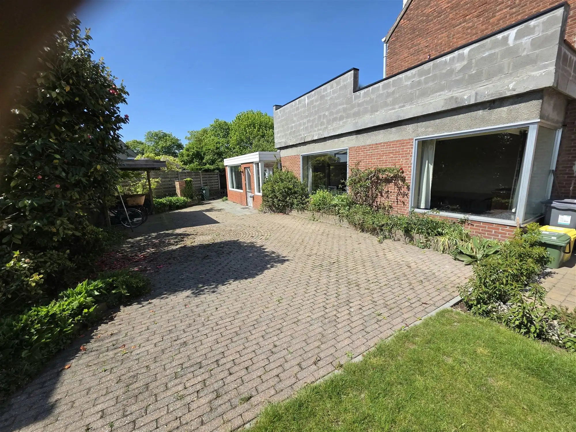 Gelijkvloers op te frissen pareltje te koop in Baarle-Hertog foto 2