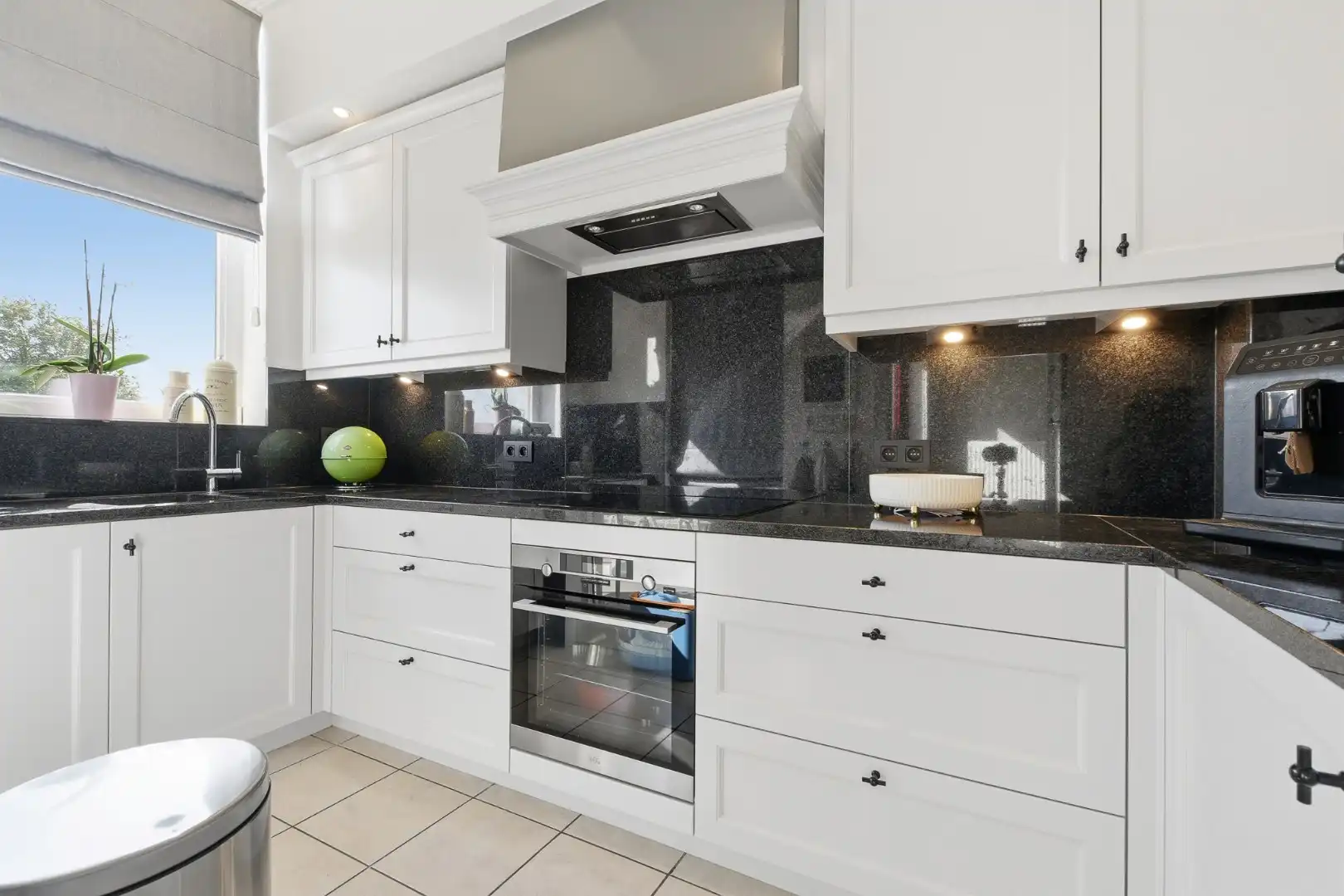 Ruim triplexappartement met 2 slaapkamers - vlakbij de jachthaven van Blankenberge!  foto 8