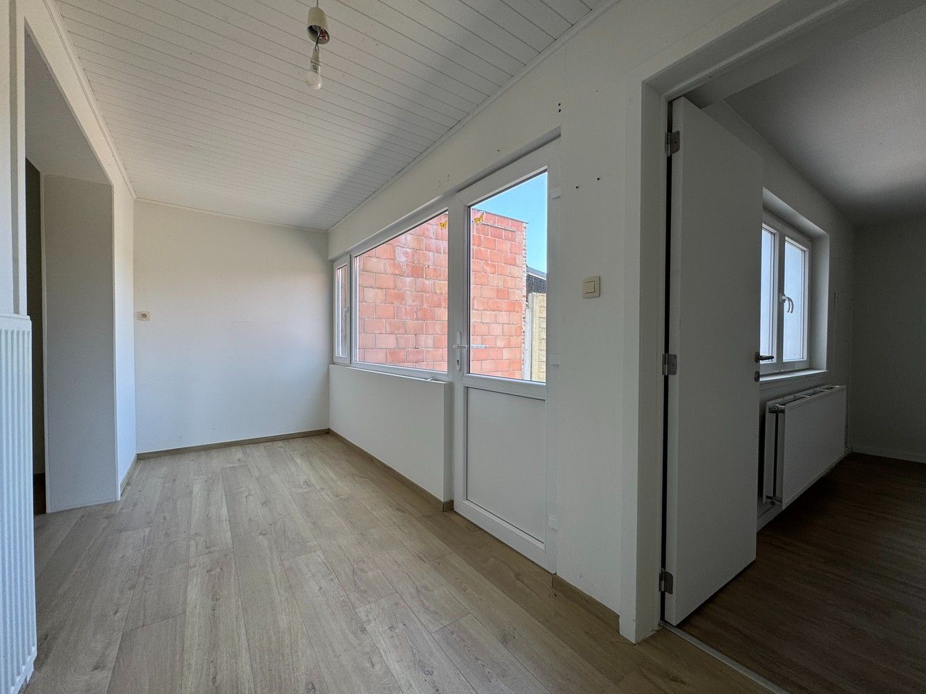 Zeer goed gelegen, instapklaar woonhuis met 3 of 4 slaapkamers en tuin foto 11