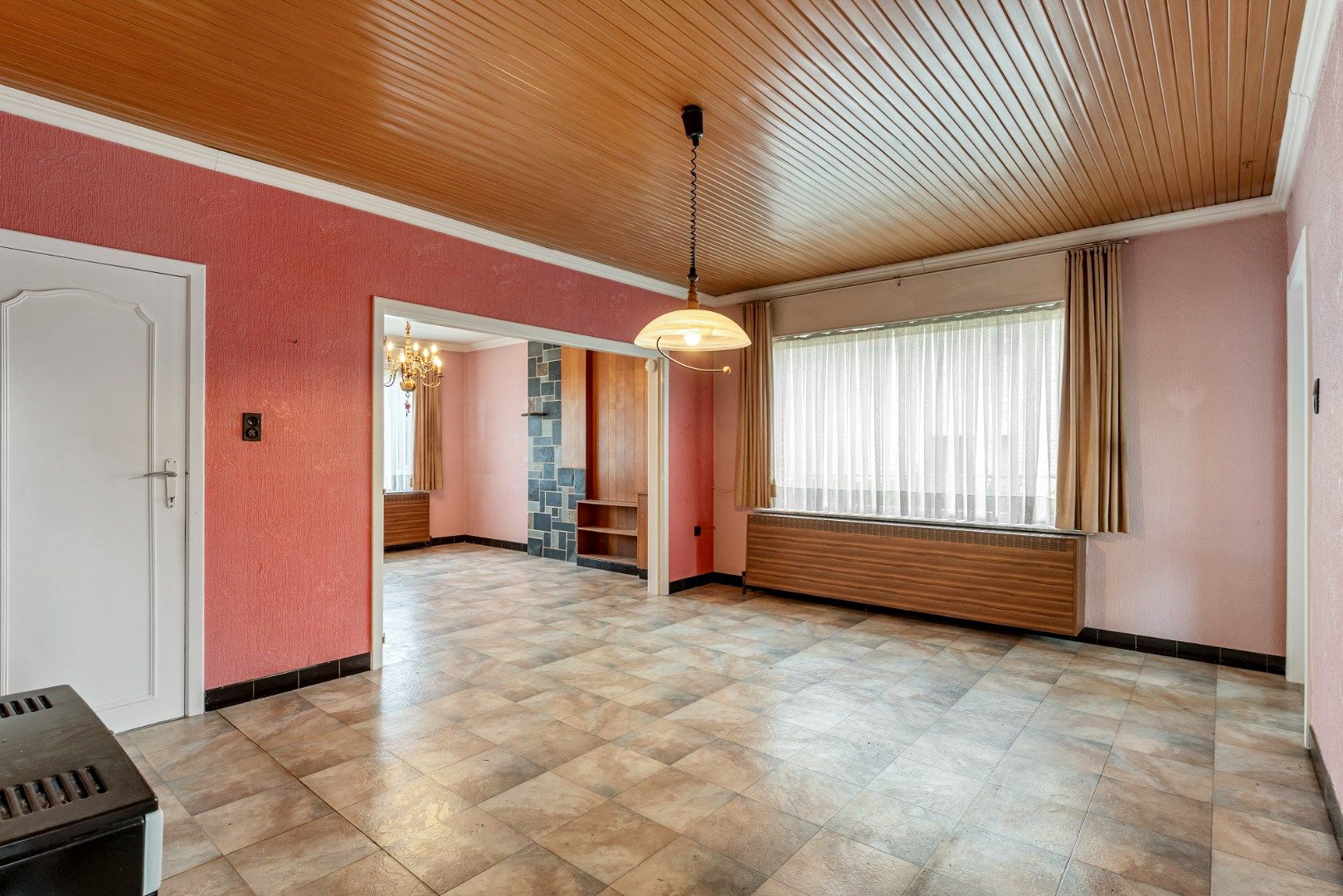 Te renoveren vrijstaande woning op een gunstig gelegen perceel van 12a 07ca vlakbij het centrum foto 12