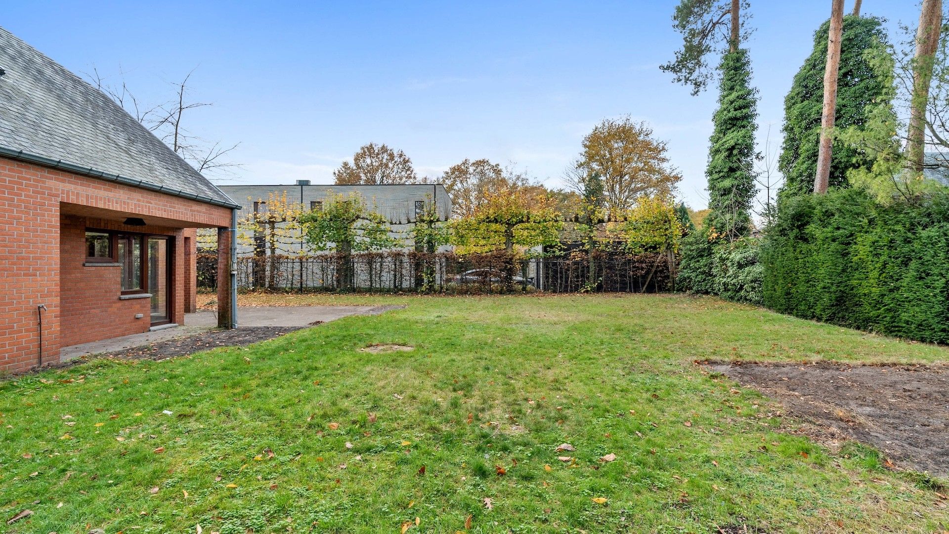 Vrijstaande woning te Molenblook (Genk) op een perceel van 9a33ca! foto 17