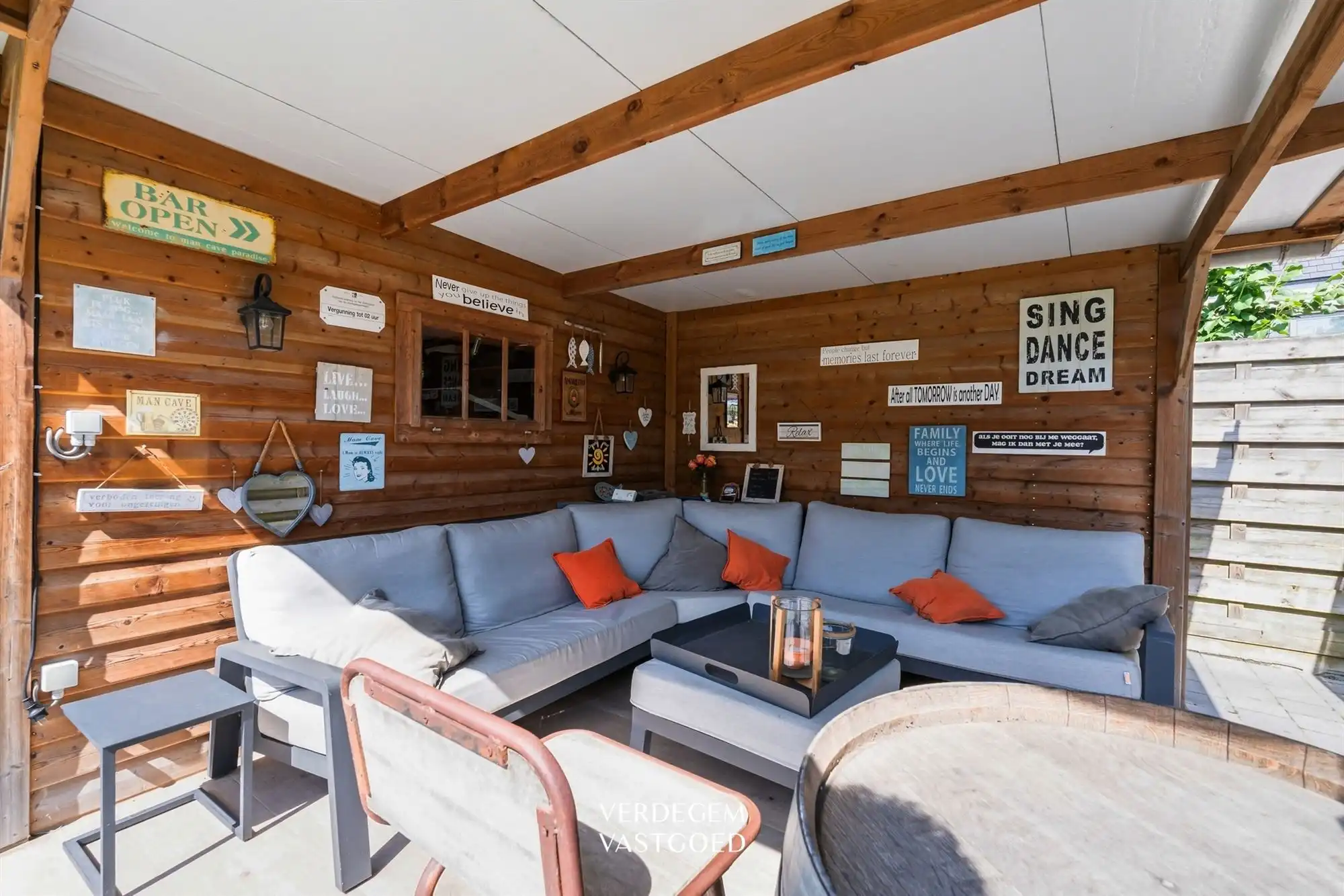 Knappe familiewoning met 4 slaapkamers, garage en geniettuin foto 22