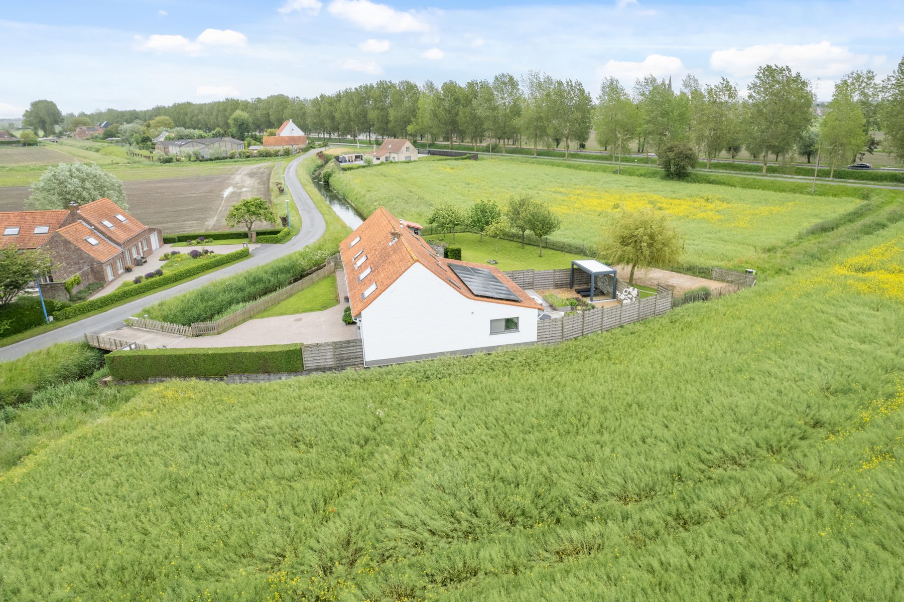 Idyllisch en rustig gelegen alleenstaande woning op 1210 m²  foto 40