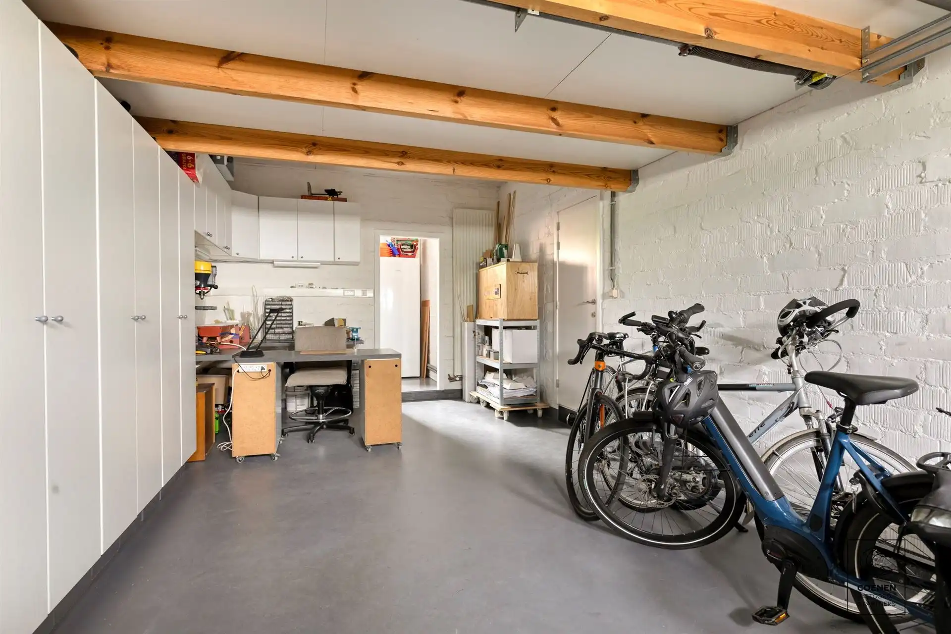 Instapklare bel-étage van 180 m² met 3 slpk's te Ekeren! foto 17