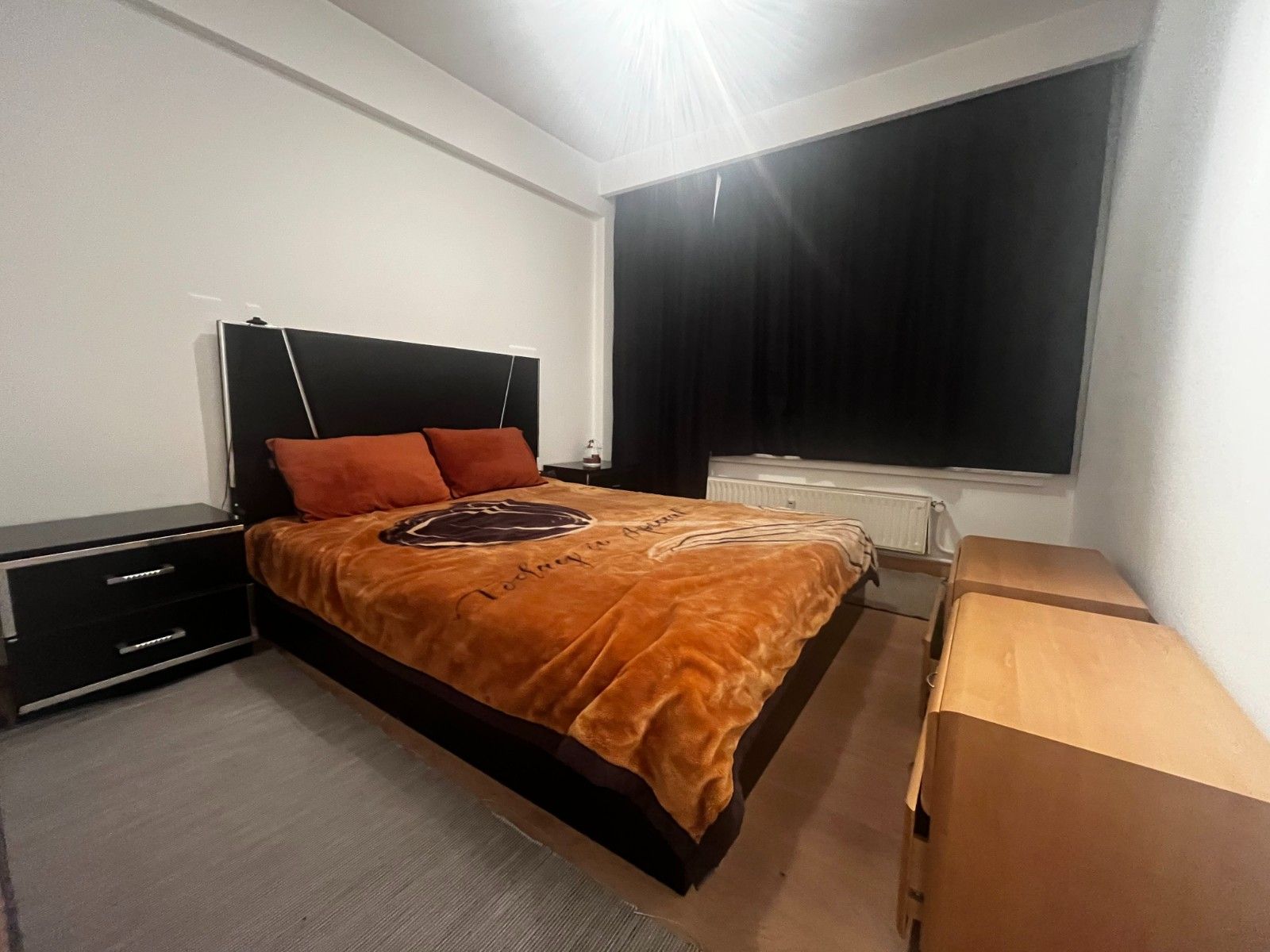 Uiterst goed gelegen 3 slaapkamer appartement foto 14