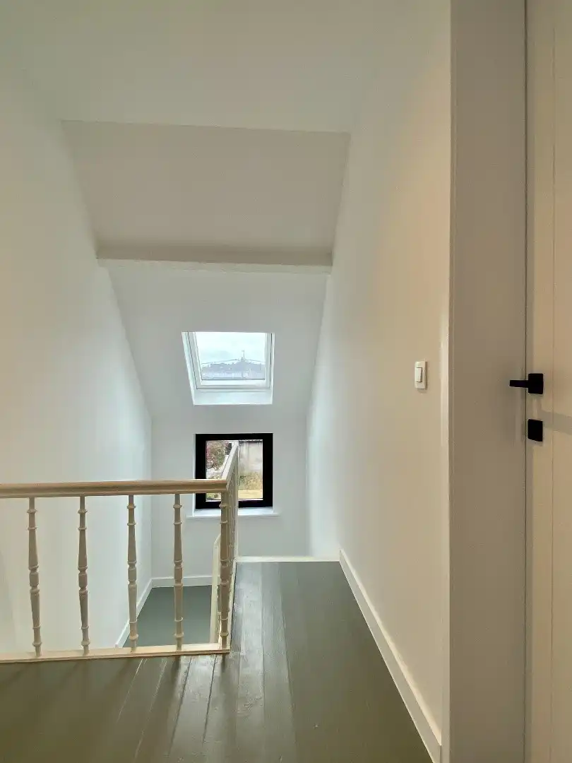 Knap gerenoveerde burgerwoning foto 6