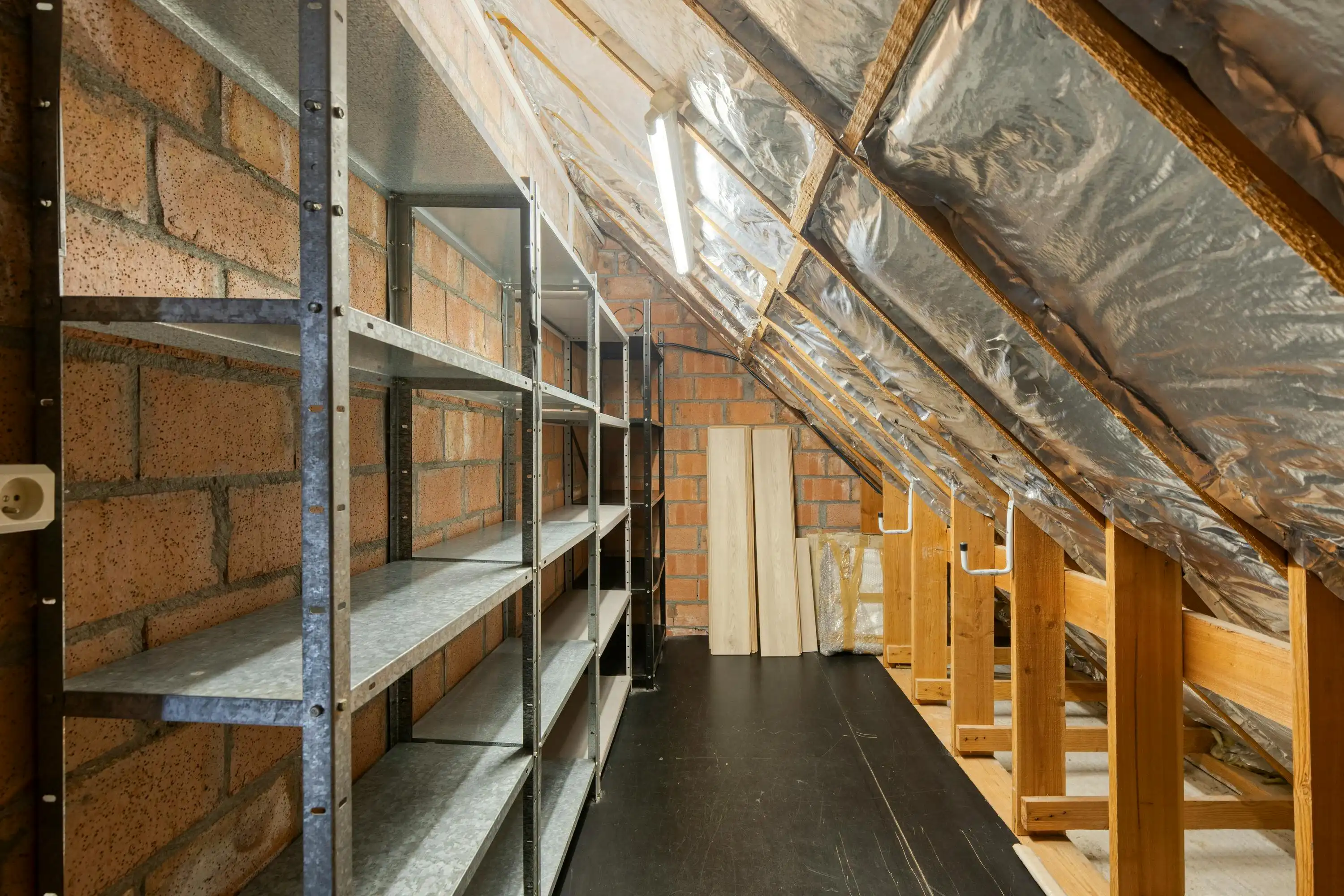 Woning met 3 slaapkamers in de Savooistraat in Ronse te koop foto 13