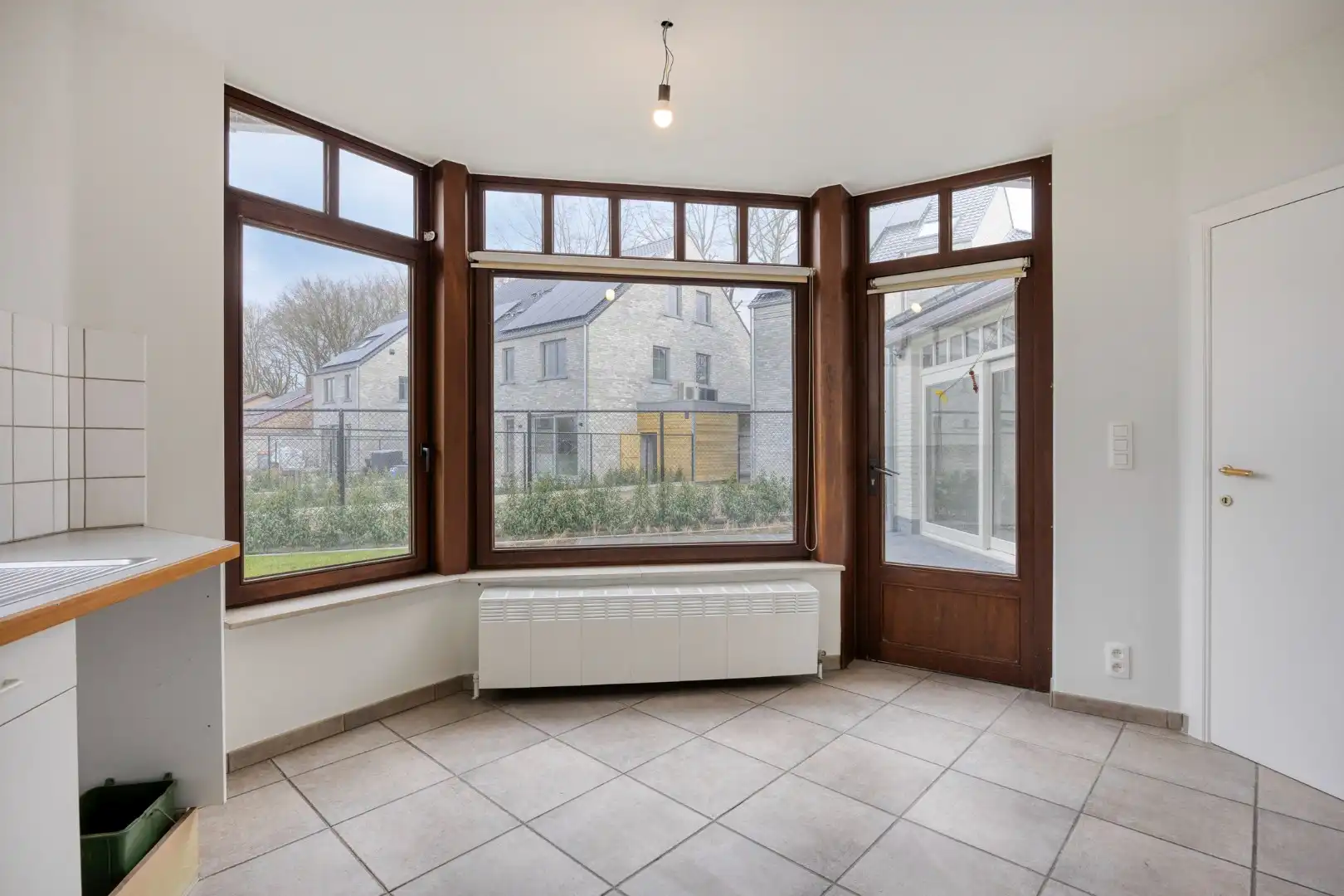 Instapklare gezinswoning met praktijkruimte foto 12