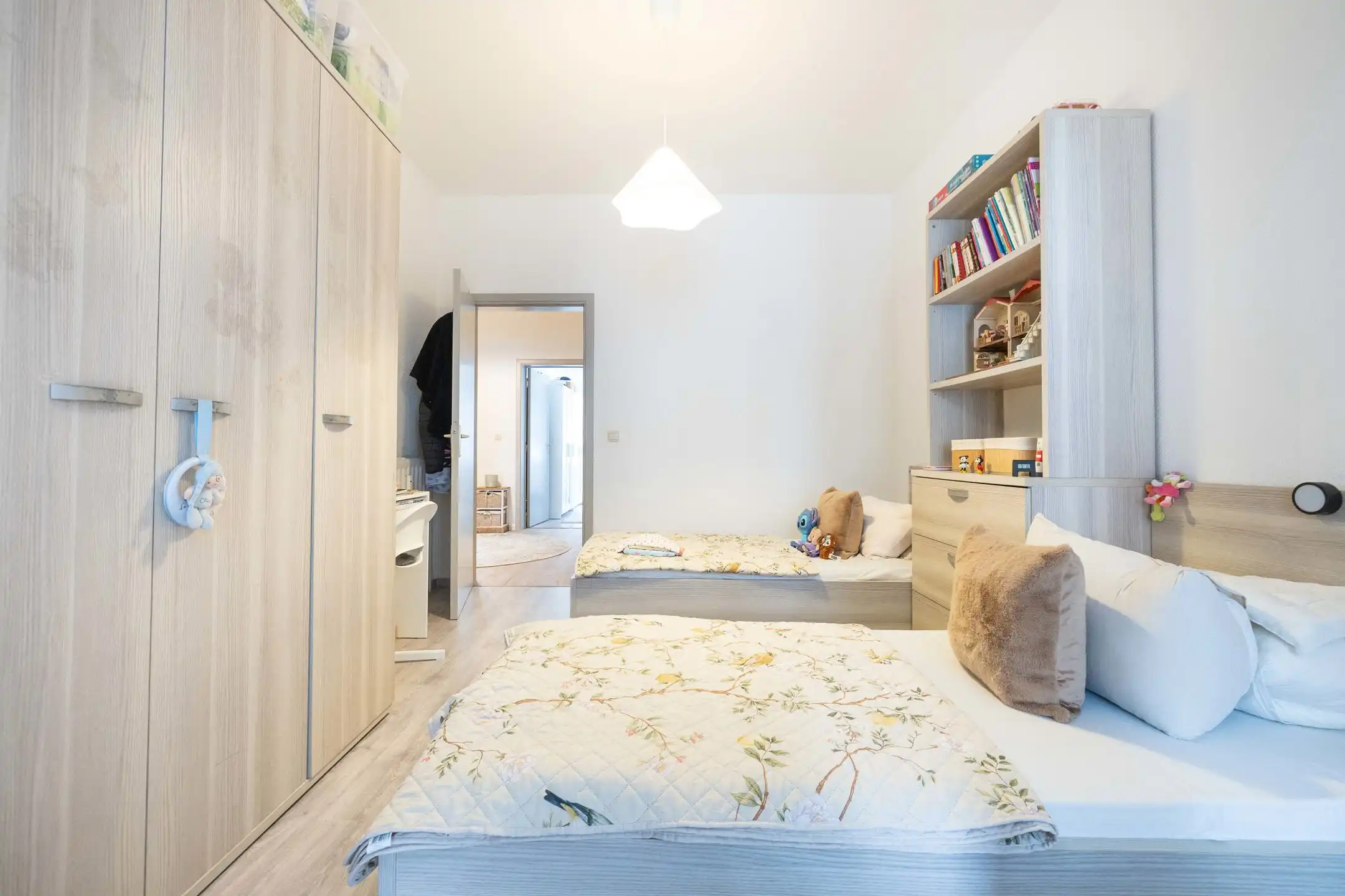 Appartement met 3 slaapkamers + tuin + garage foto 13