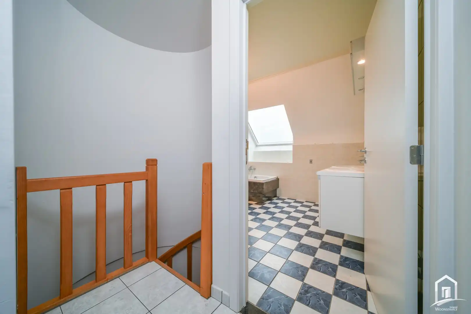 Gezellig en ruim duplex-appartement in centrum Aalst foto 16