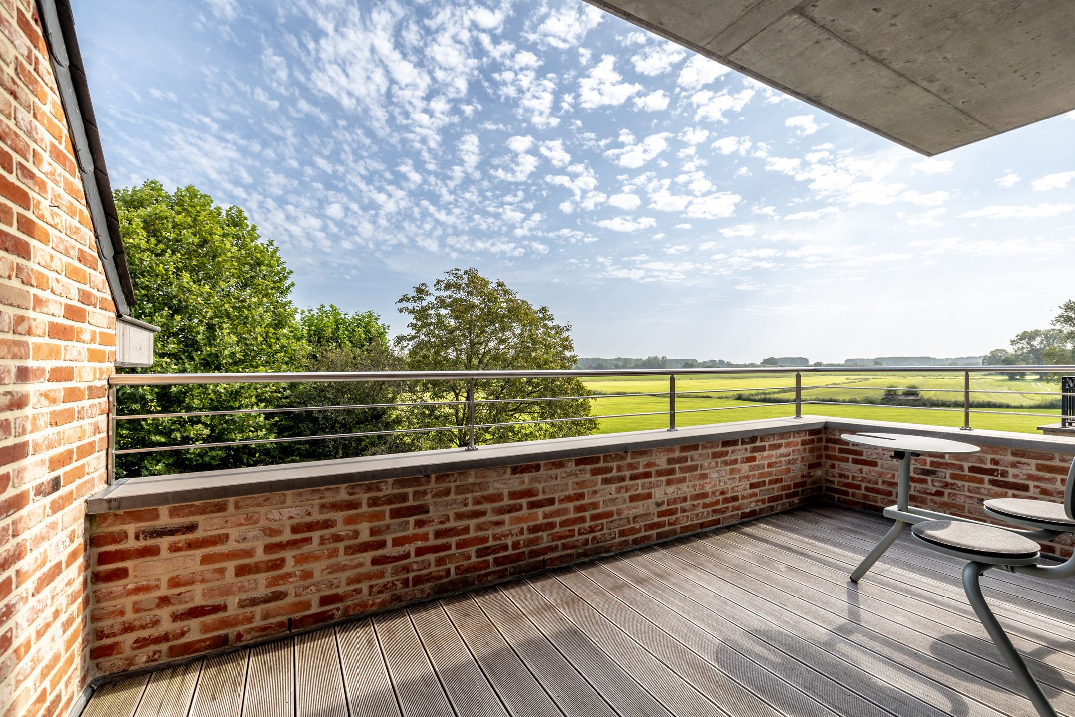 Ruim duplex-penthouse met 4 slpk, 2 (dak) terrassen en vrij uitzicht te Hoogstraten! foto 12