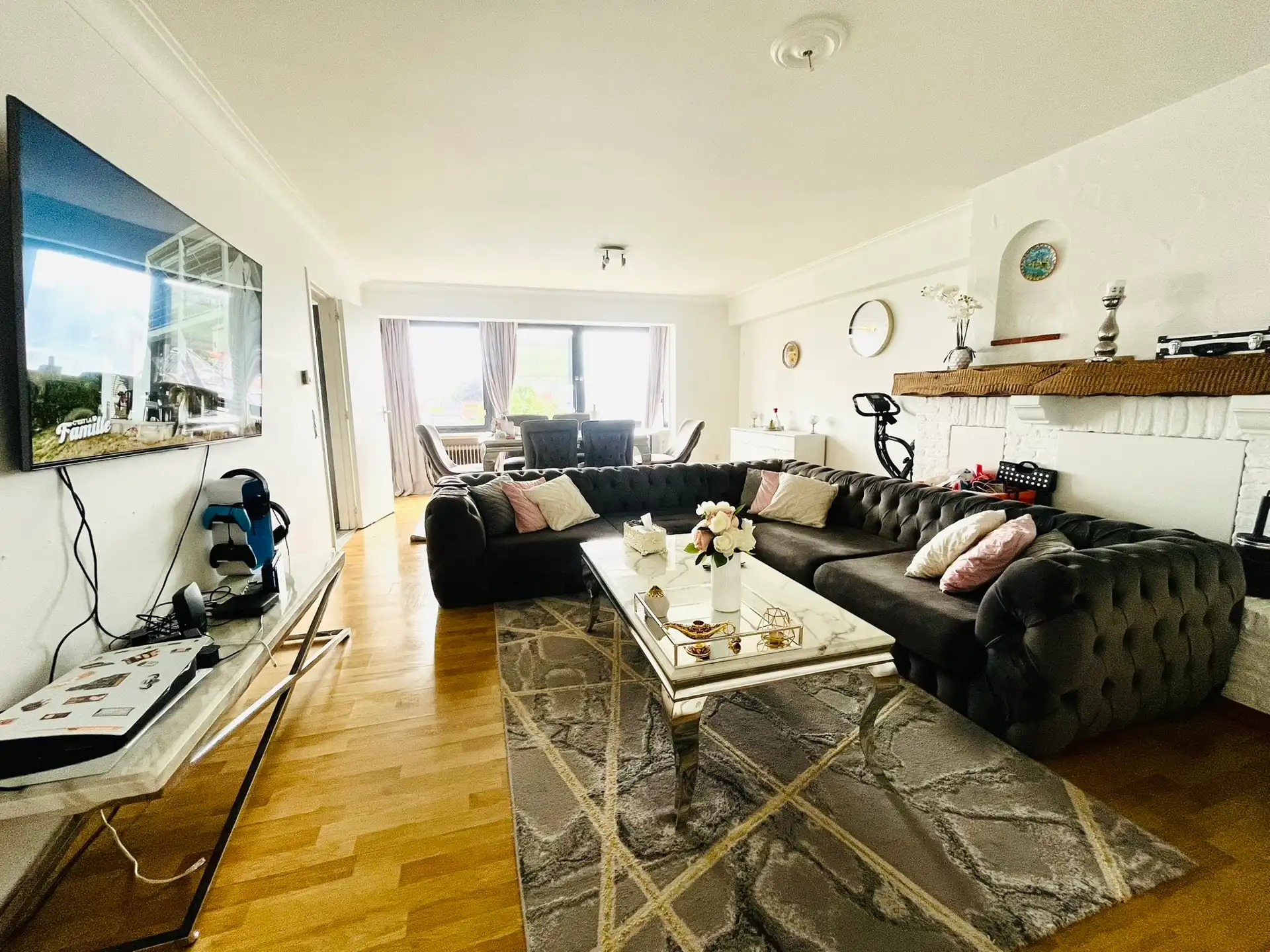 APPARTEMENT TE AALST MET TOPLIGGING. foto 4