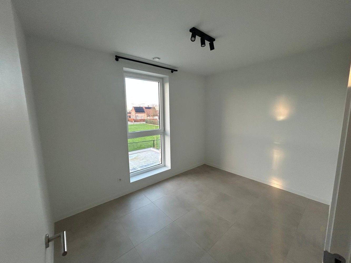 Nieuwbouwwoning met 3 slpkm foto 10