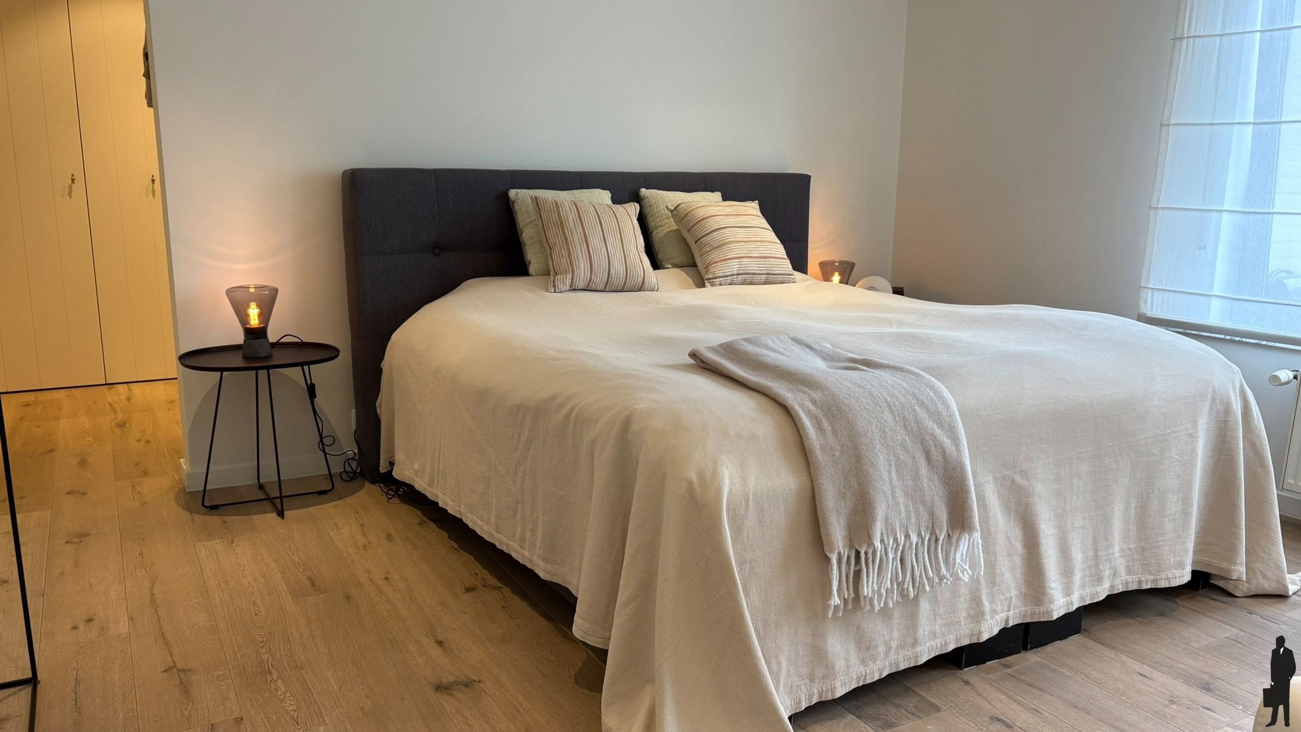 Prachtige familie villa op toplocatie met zwembad en ZW tuin foto 21