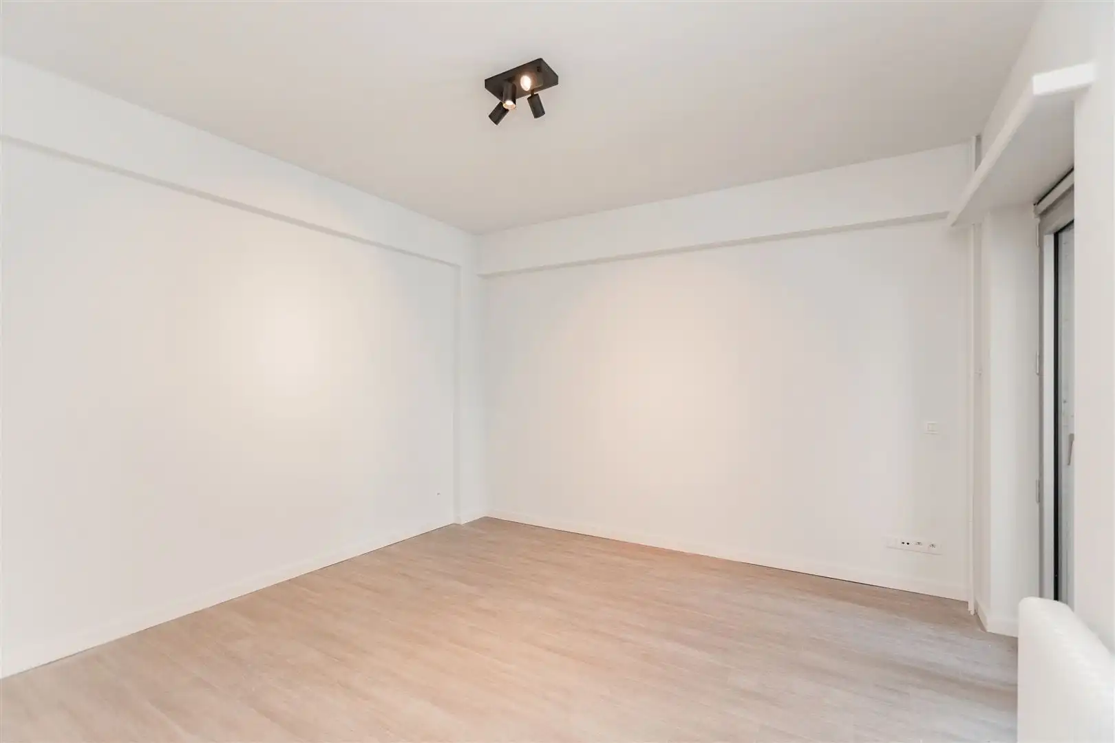 Stijlvol gerenoveerd appartement foto 11