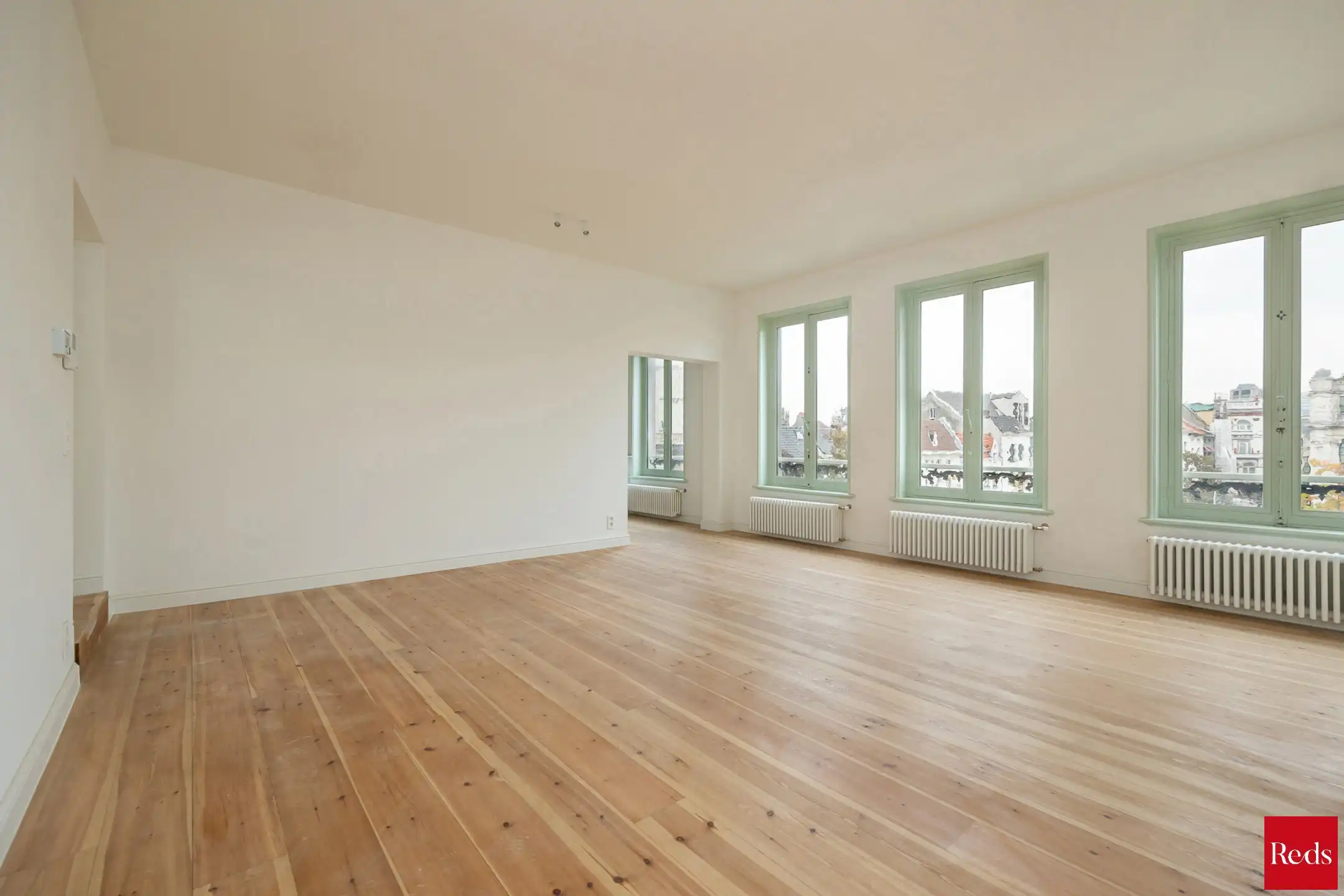High-end duplex in hart van Antwerpen met iconisch uitzicht foto 5