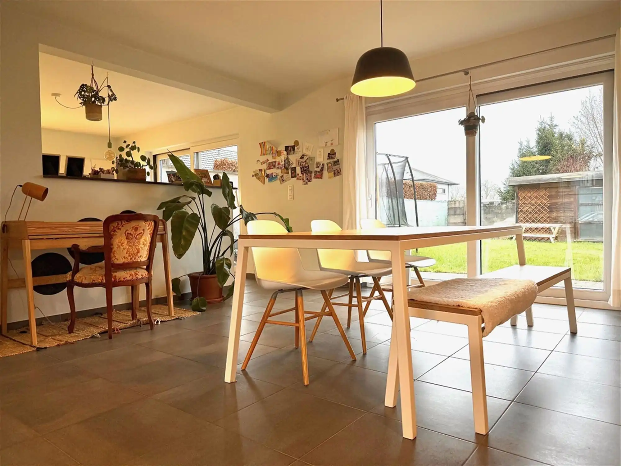 WONING (GB) met 3 ruime SLAAPKAMERS, GARAGE & TUIN foto 3