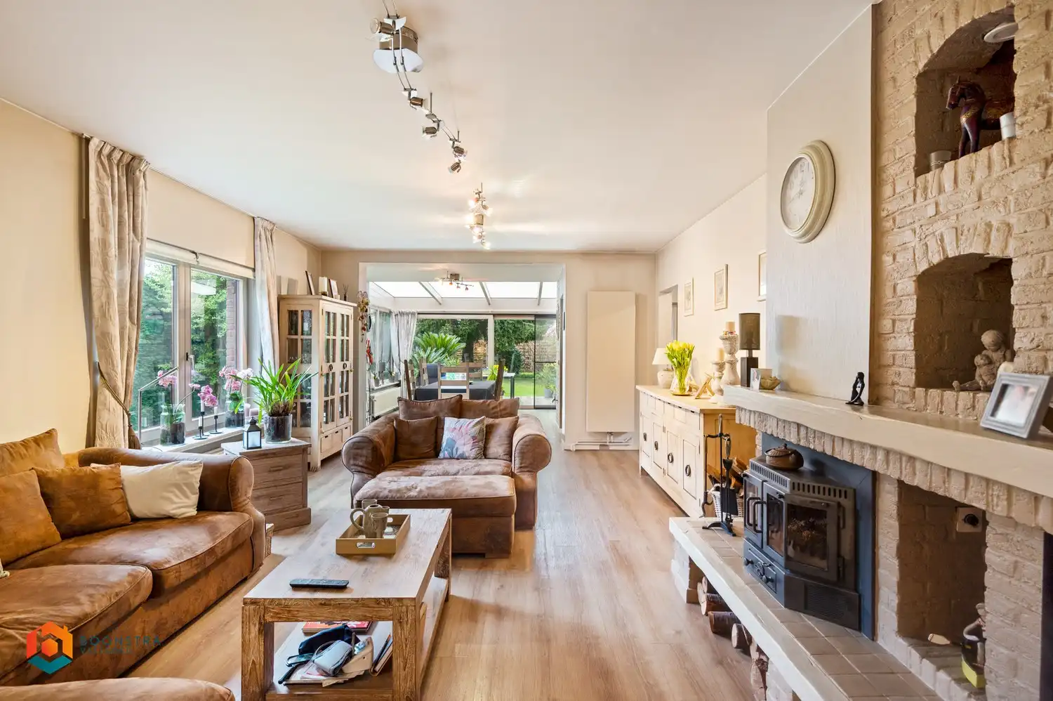 Open bebouwing met 3 slpkrs, bureauruimte en zonnige tuin op een perceel van 757 m² foto 6