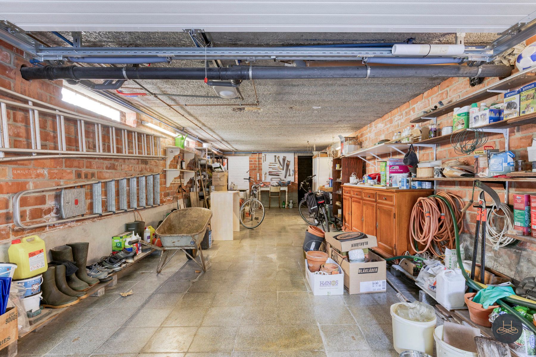 Verrassend ruime open woning met prachtige tuin foto 20