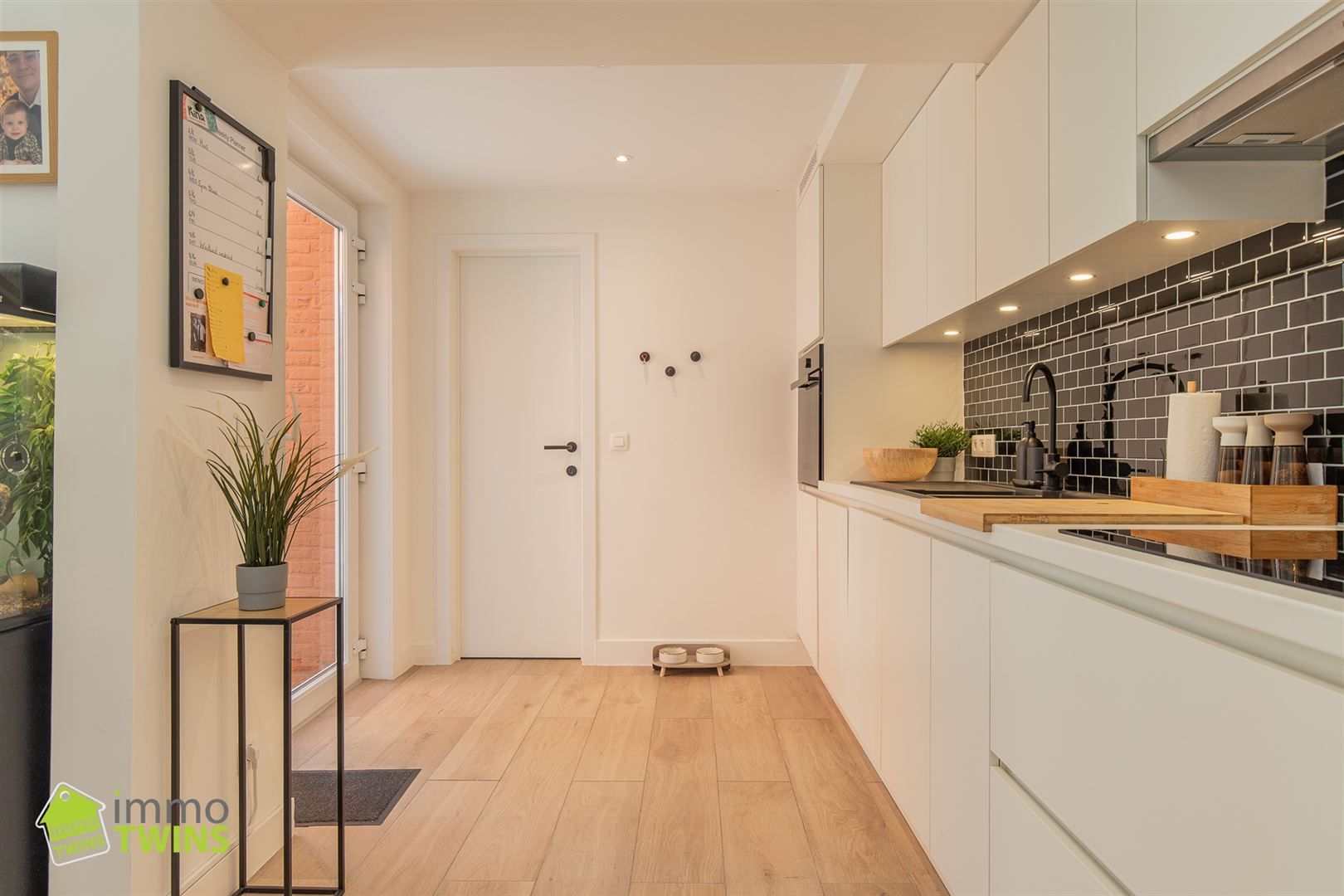 Instapklare gerenoveerde woning op wandelafstand van hartje Dendermonde foto 7