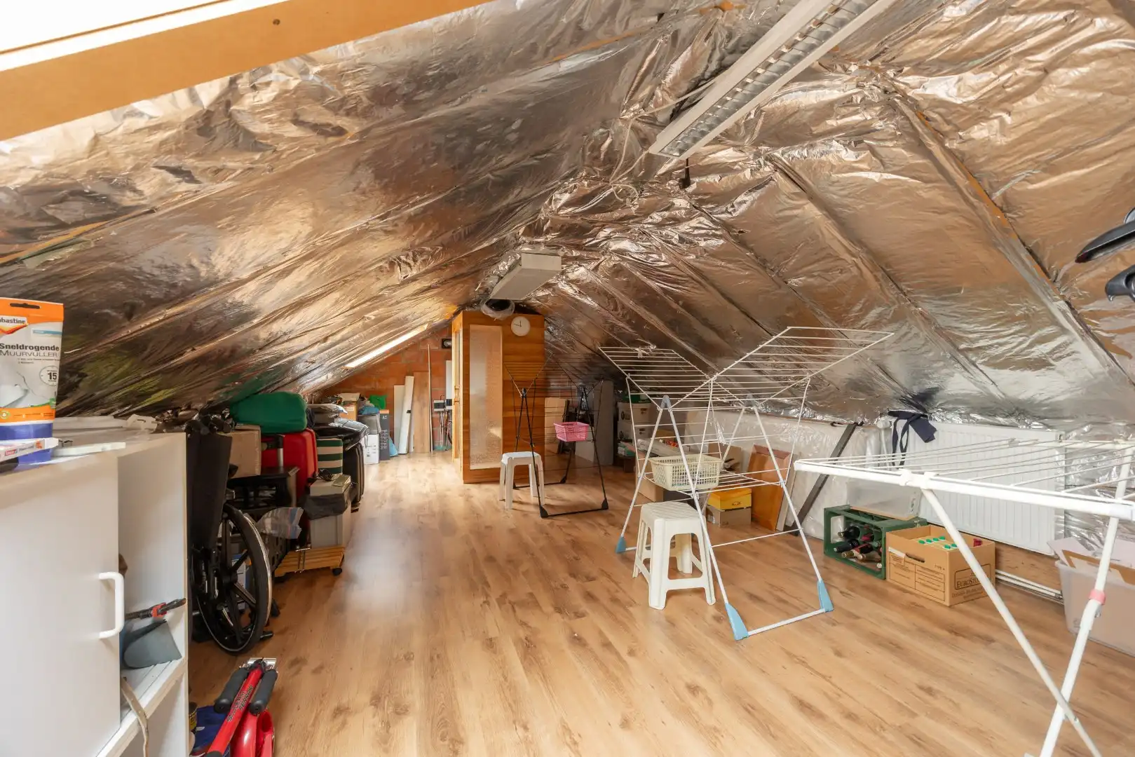 Goed onderhouden woning op een perceel van 8 are 19 ca foto 18