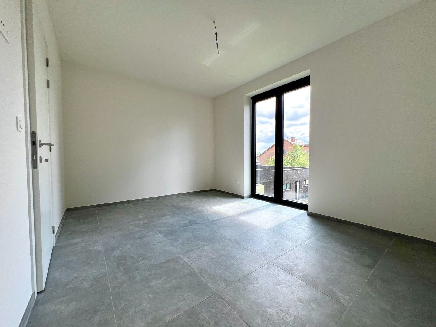 Nieuwbouwappartement te huur in Maasmechelen foto 8